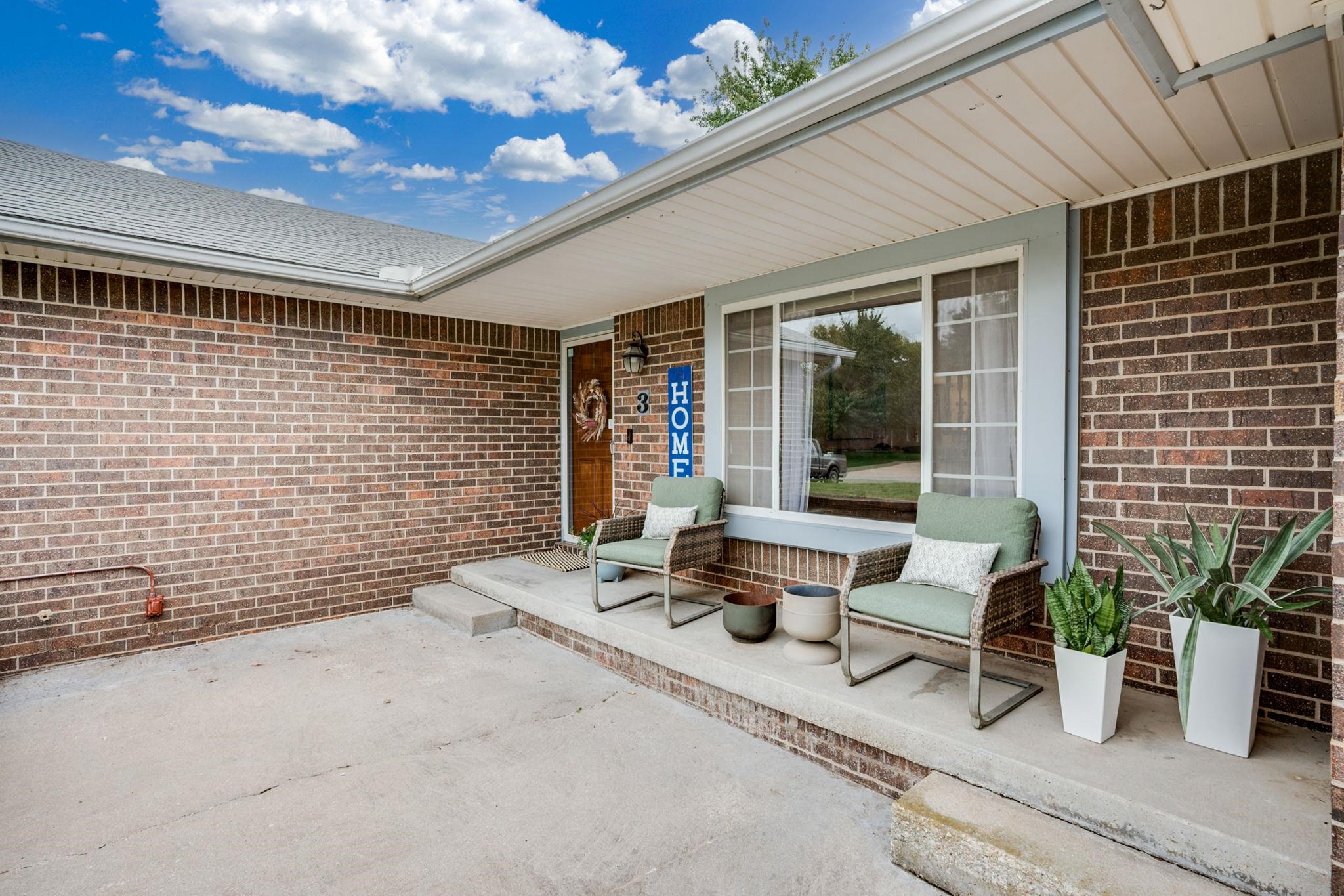 3 Huntington Road Augusta KS 67010
