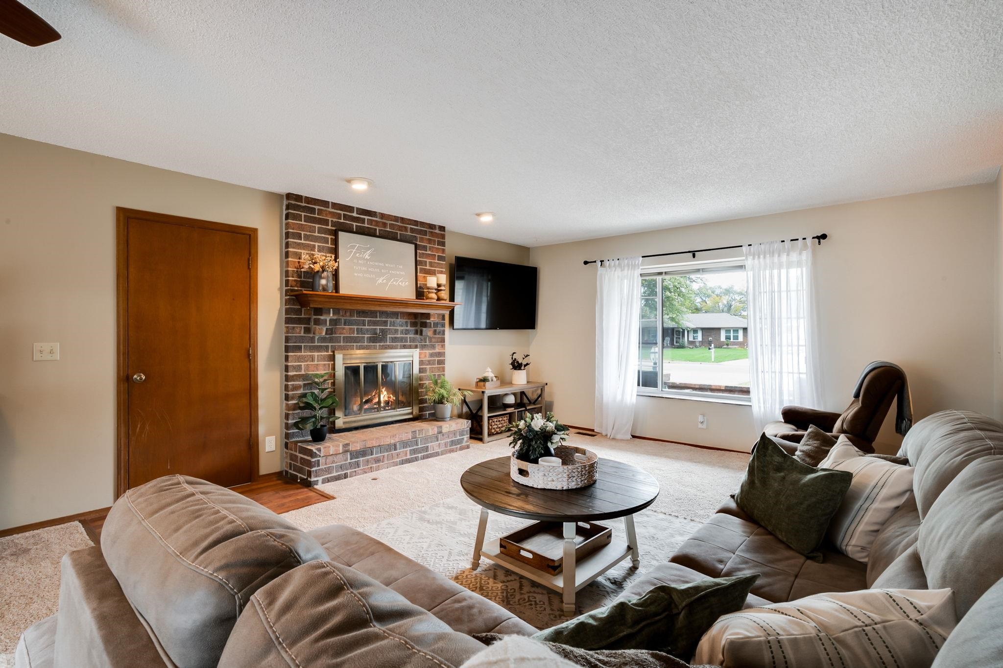 3 Huntington Road Augusta KS 67010