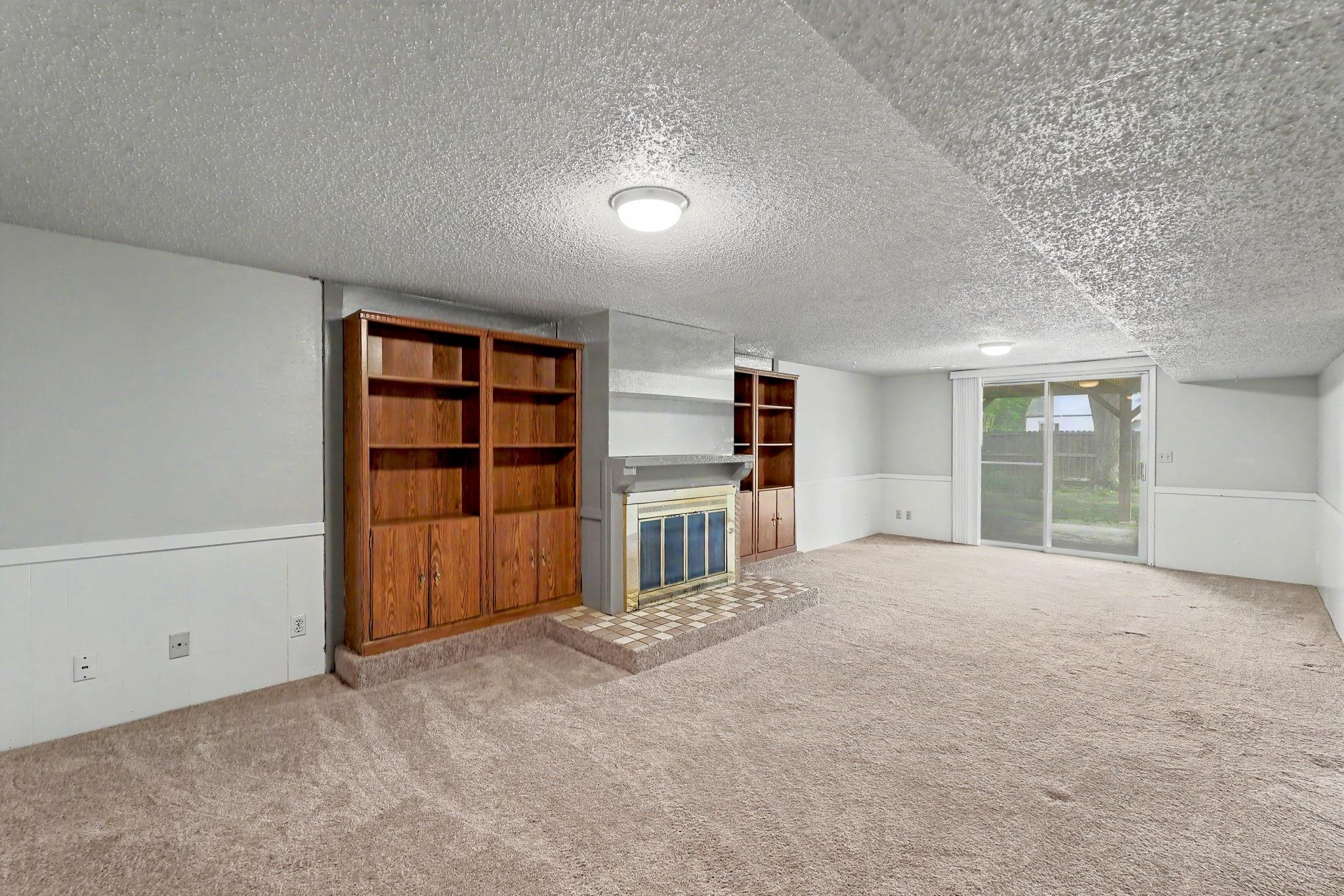 8704 E Lockmoor Wichita KS 67207