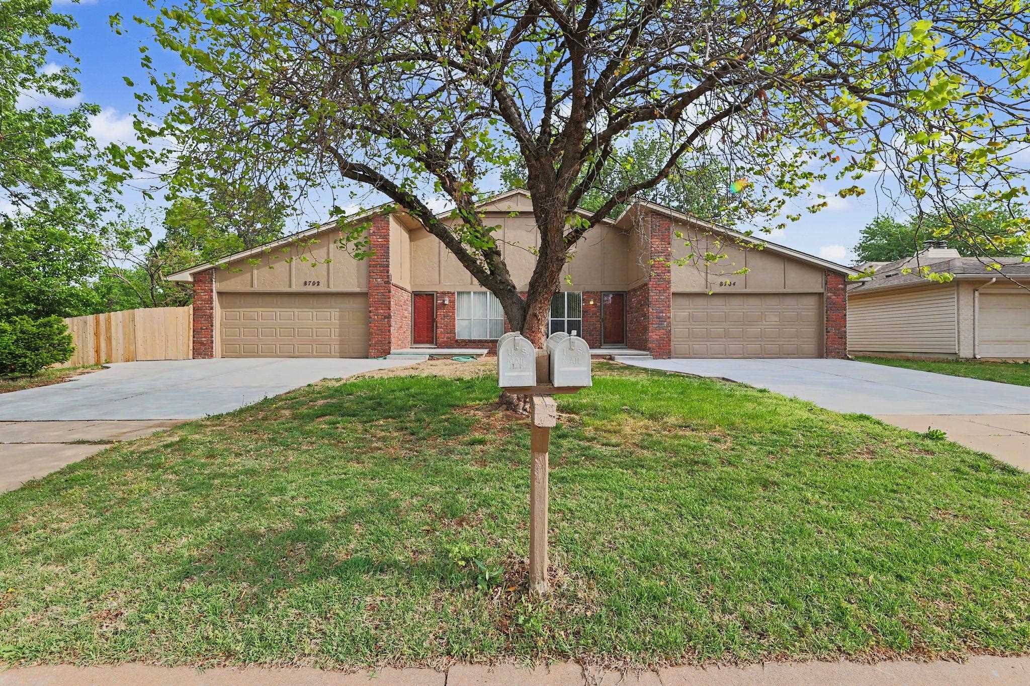 8704 E Lockmoor Wichita KS 67207