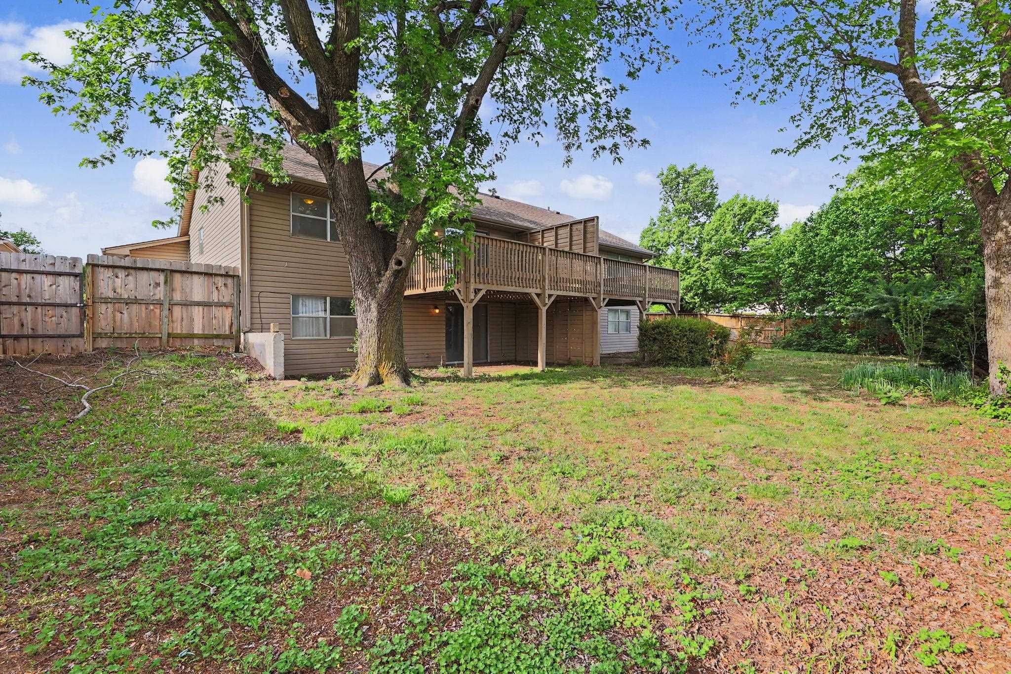 8704 E Lockmoor Wichita KS 67207