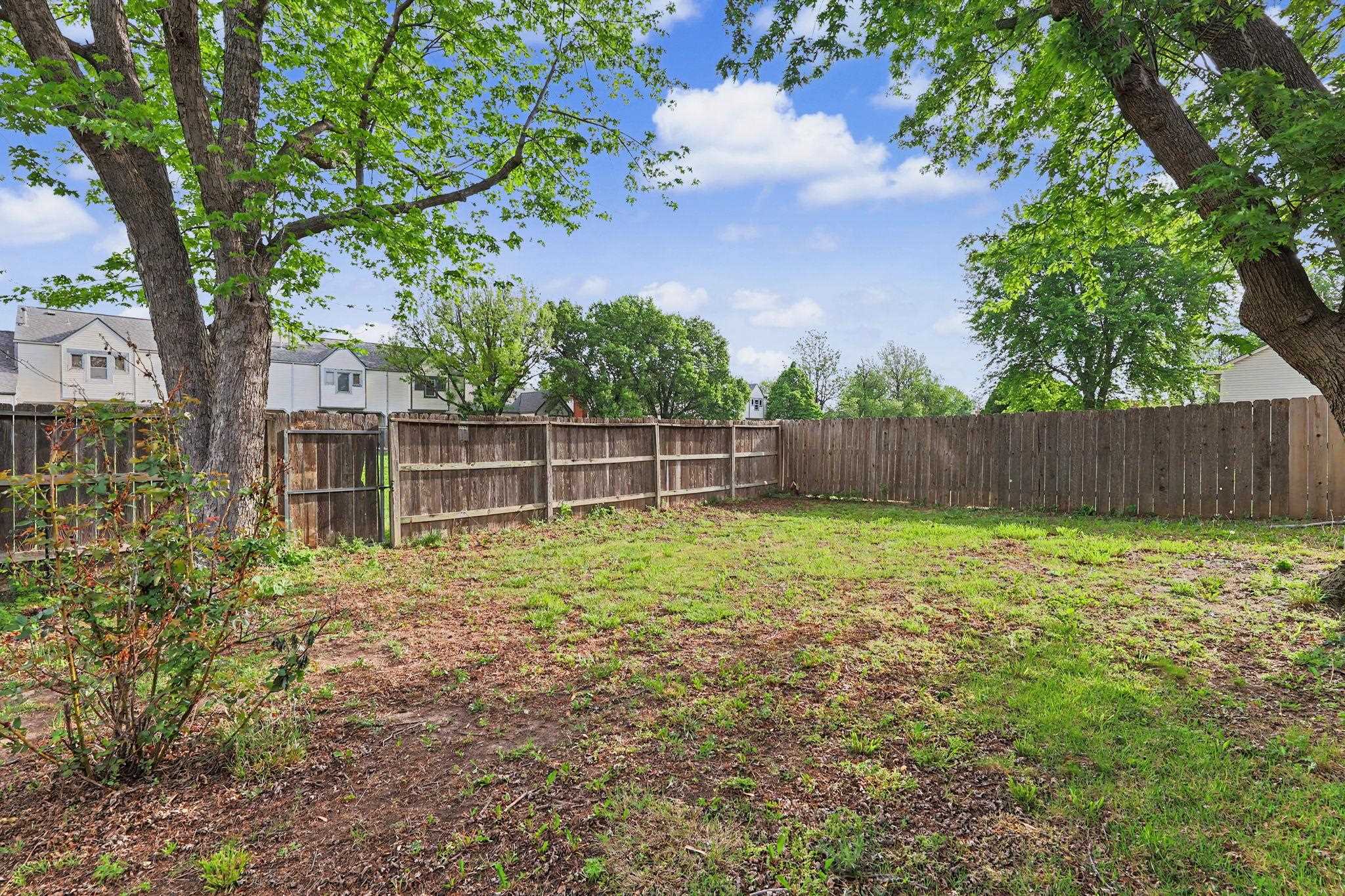 8704 E Lockmoor Wichita KS 67207