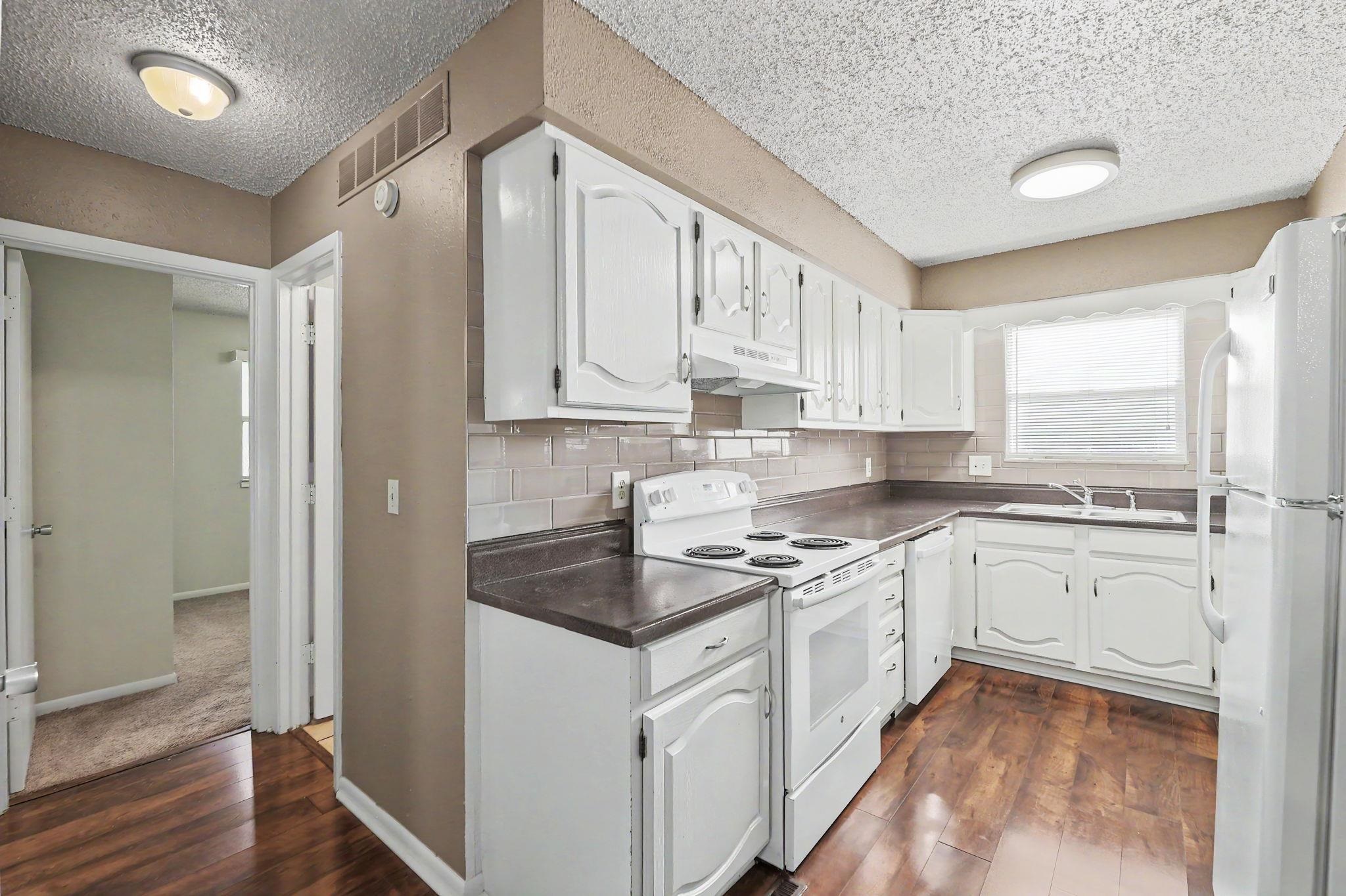 8704 E Lockmoor Wichita KS 67207
