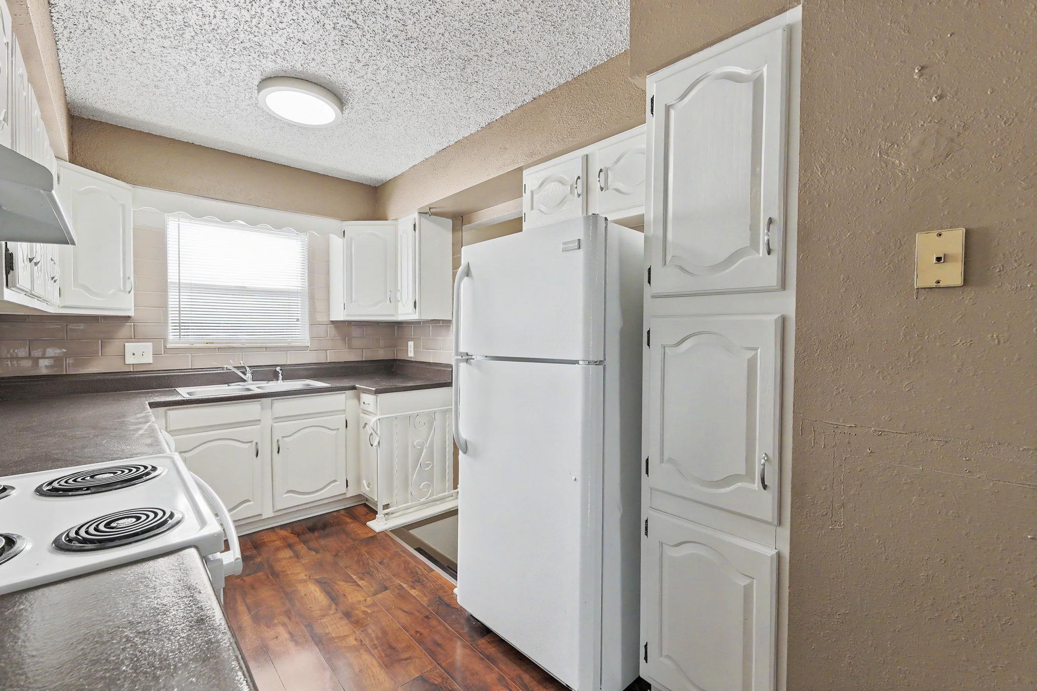8704 E Lockmoor Wichita KS 67207