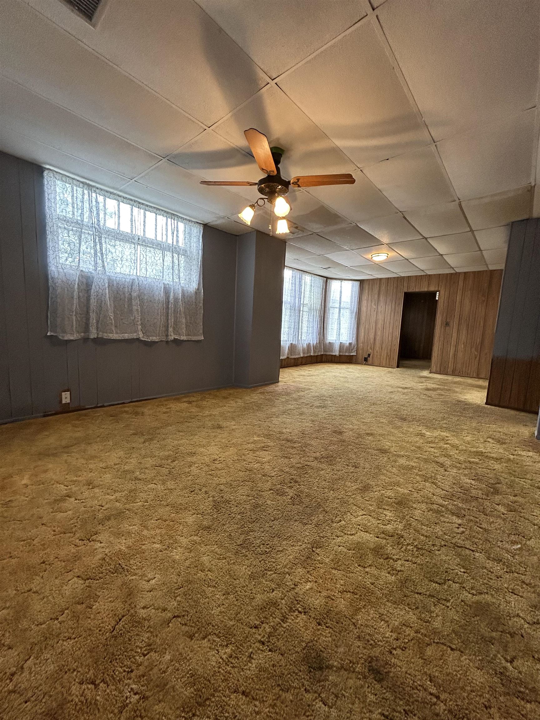 315 E Central Arkansas City KS 37005