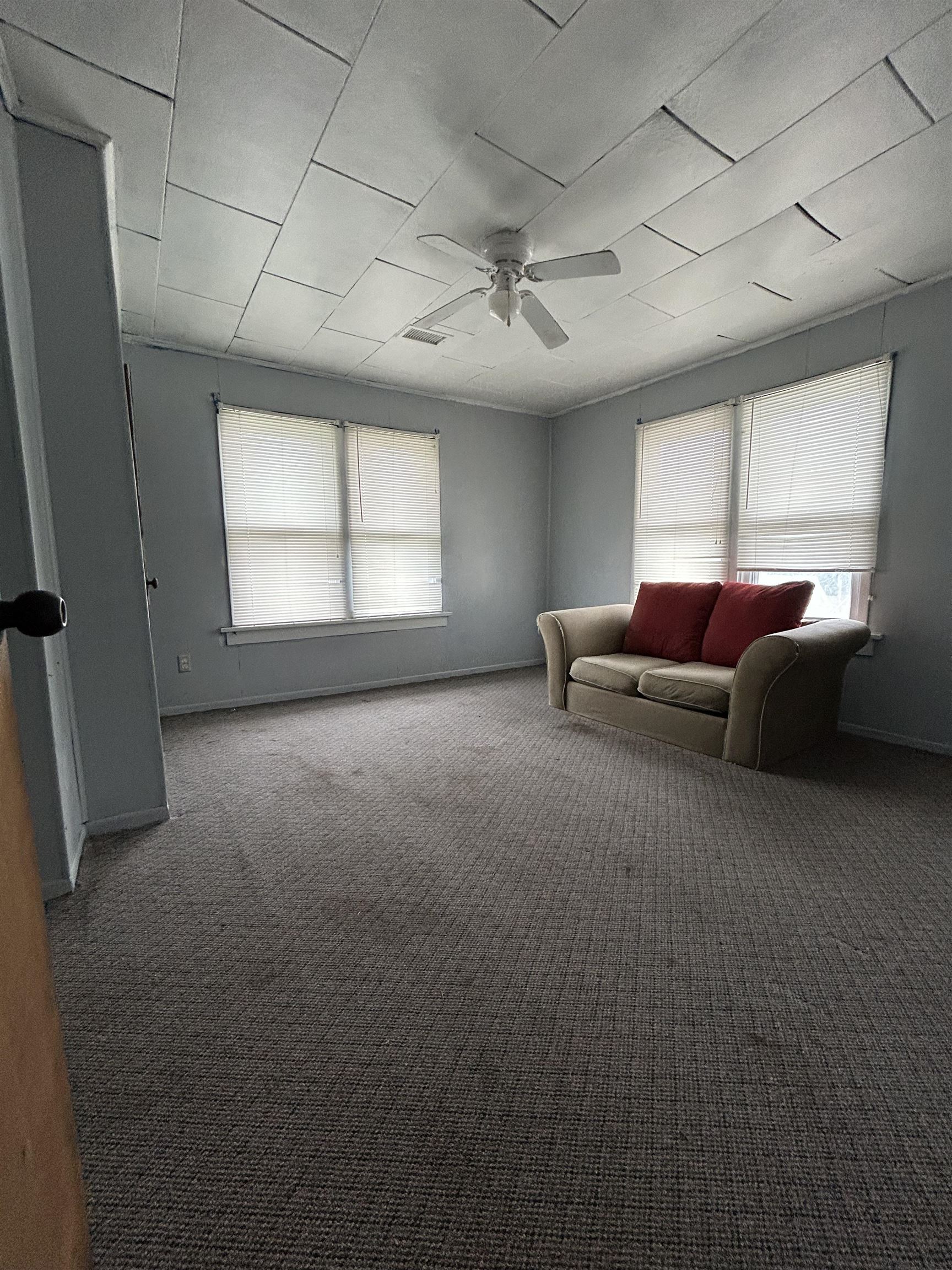 315 E Central Arkansas City KS 37005