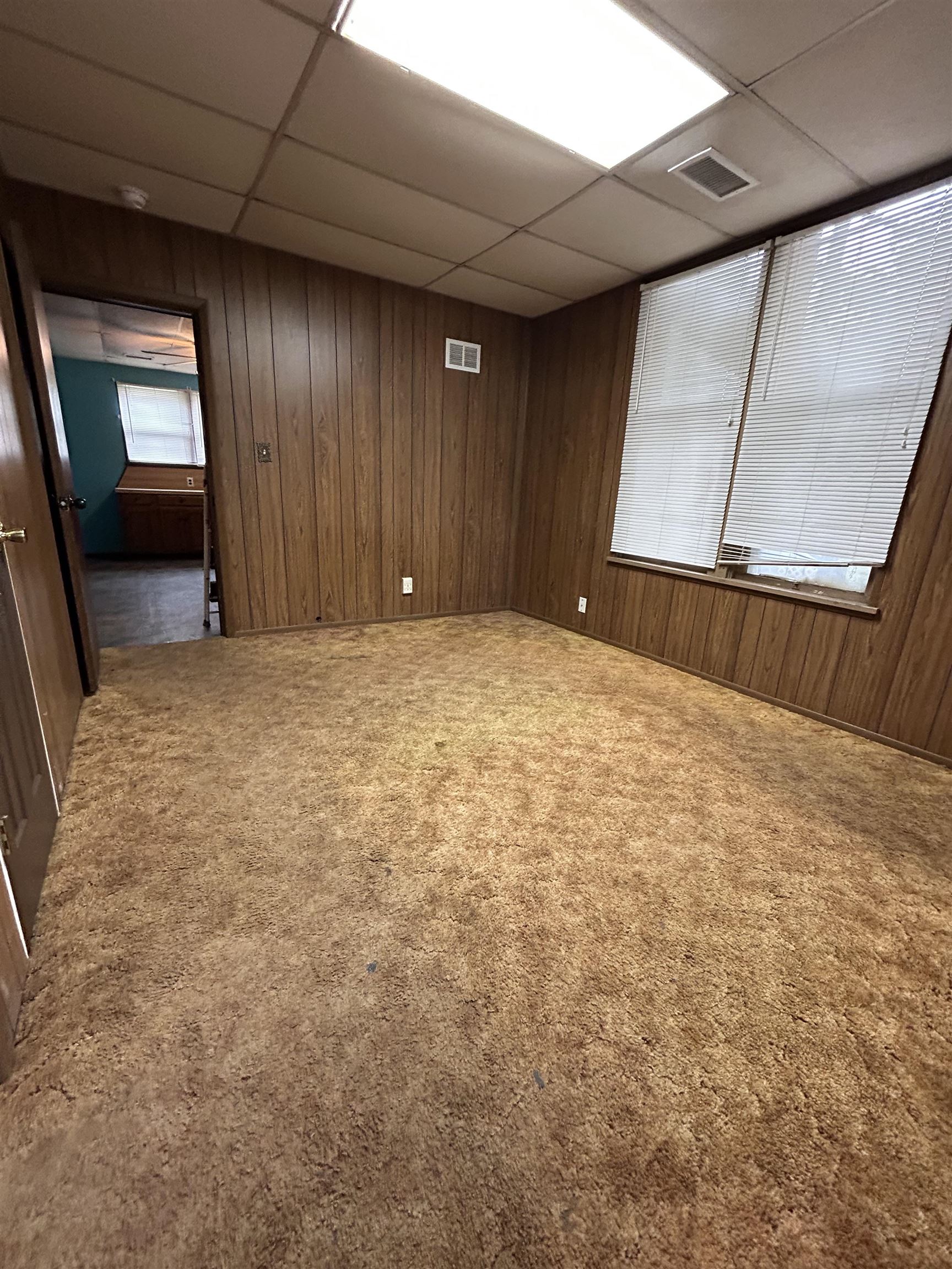 315 E Central Arkansas City KS 37005