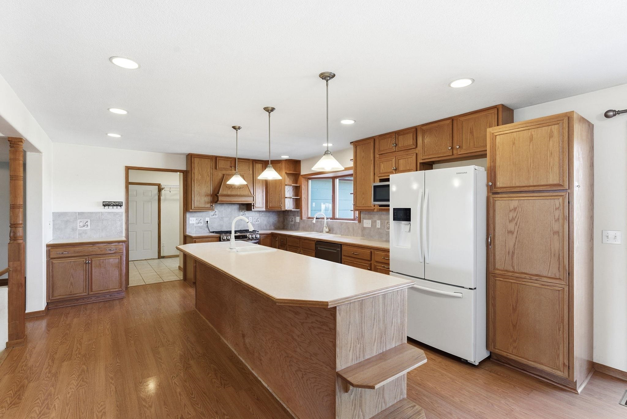 740 E 70th Avenue N Belle Plaine KS 67013