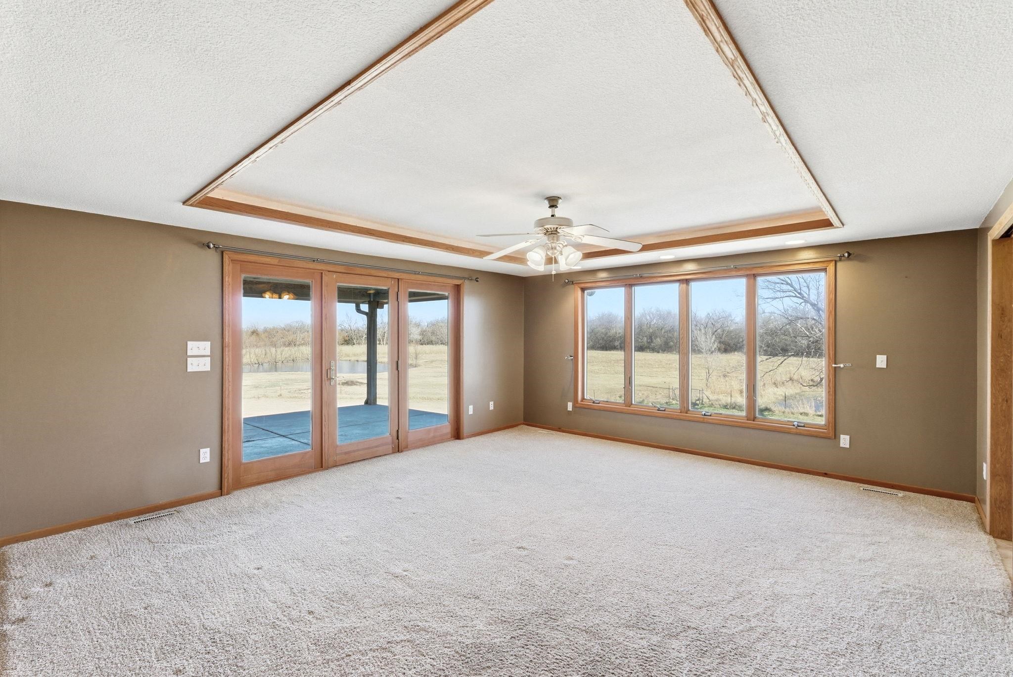 740 E 70th Avenue N Belle Plaine KS 67013