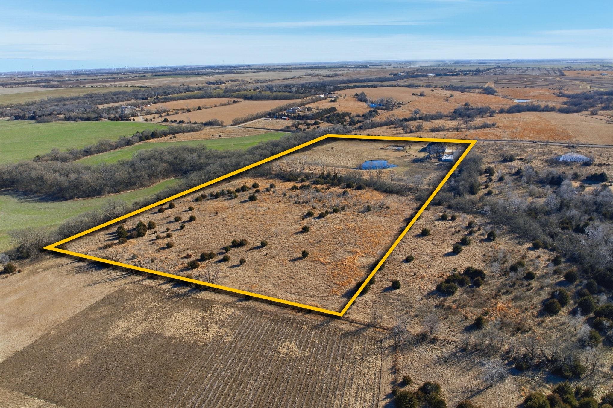 740 E 70th Avenue N Belle Plaine KS 67013