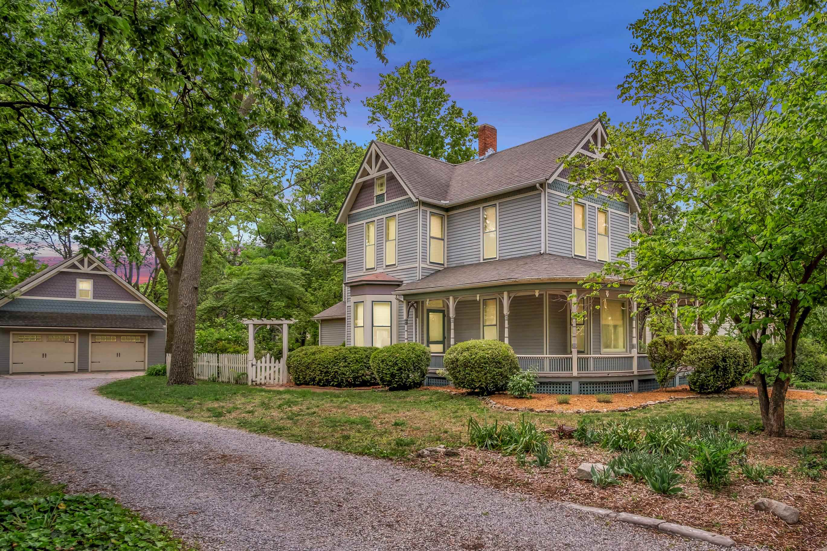 309 E 4th Street Newton KS 67114
