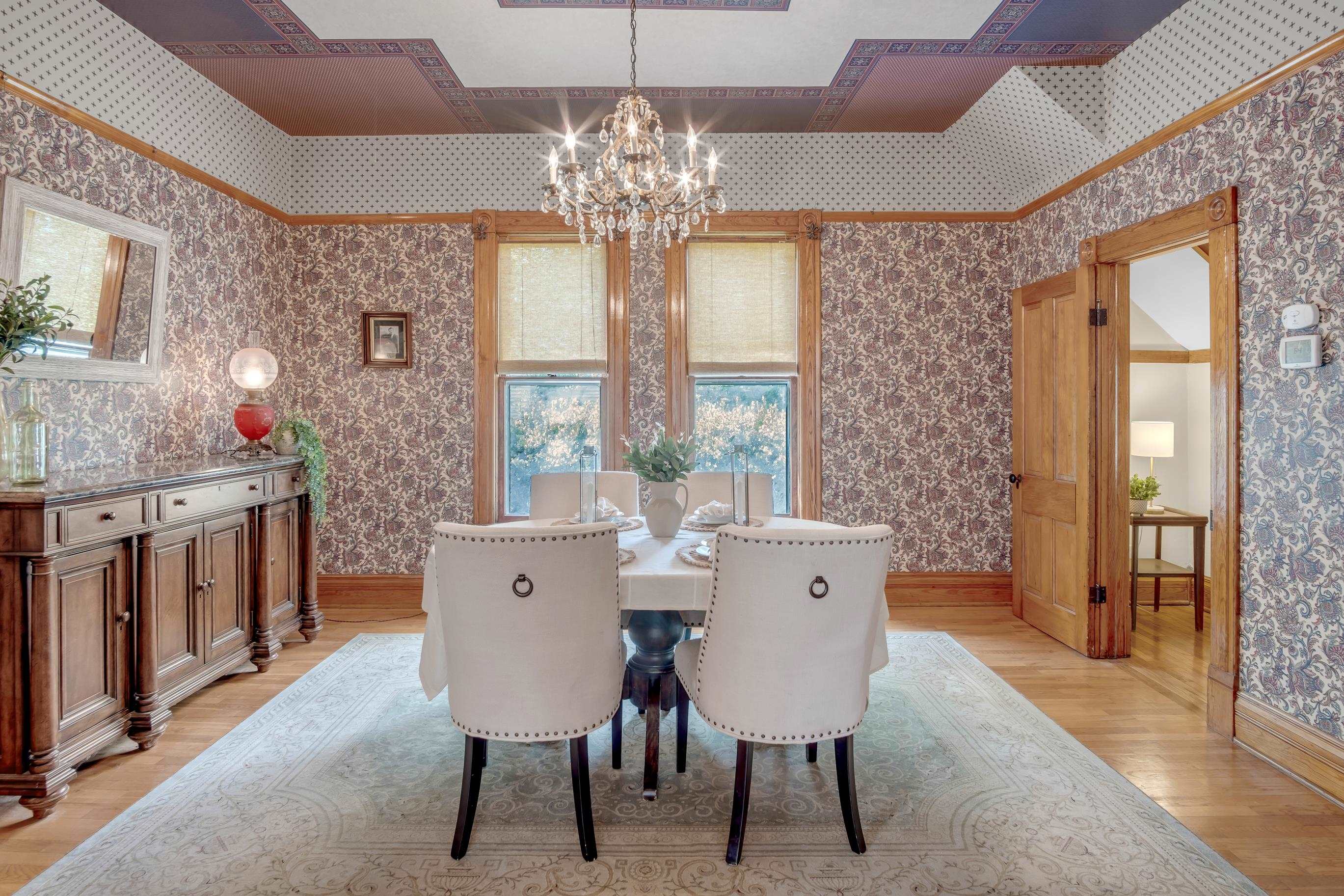 309 E 4th Street Newton KS 67114