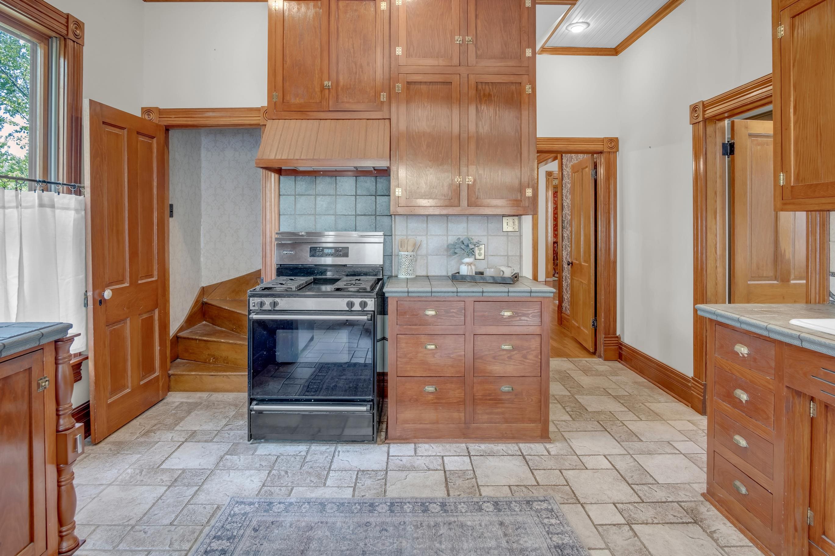 309 E 4th Street Newton KS 67114