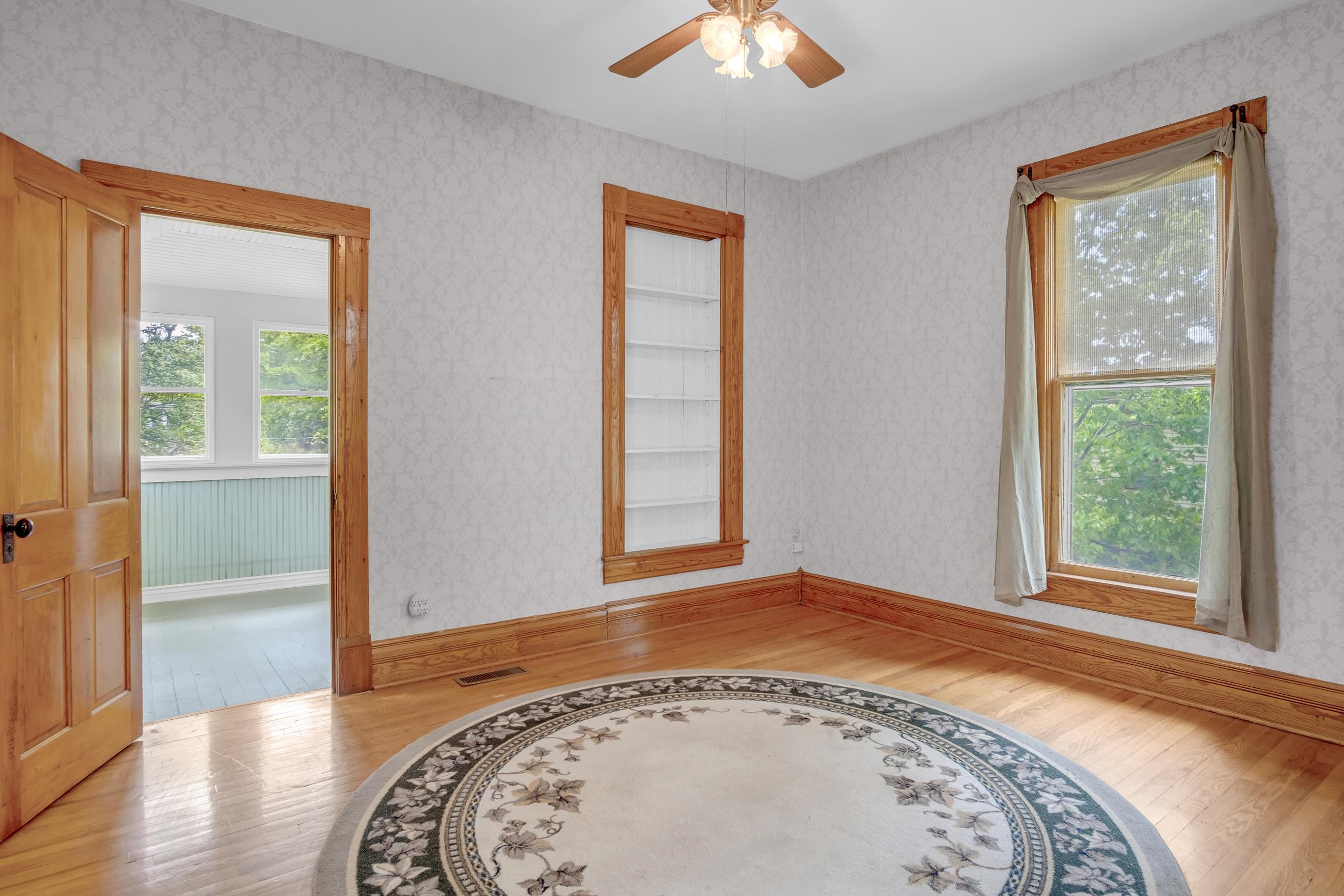 309 E 4th Street Newton KS 67114
