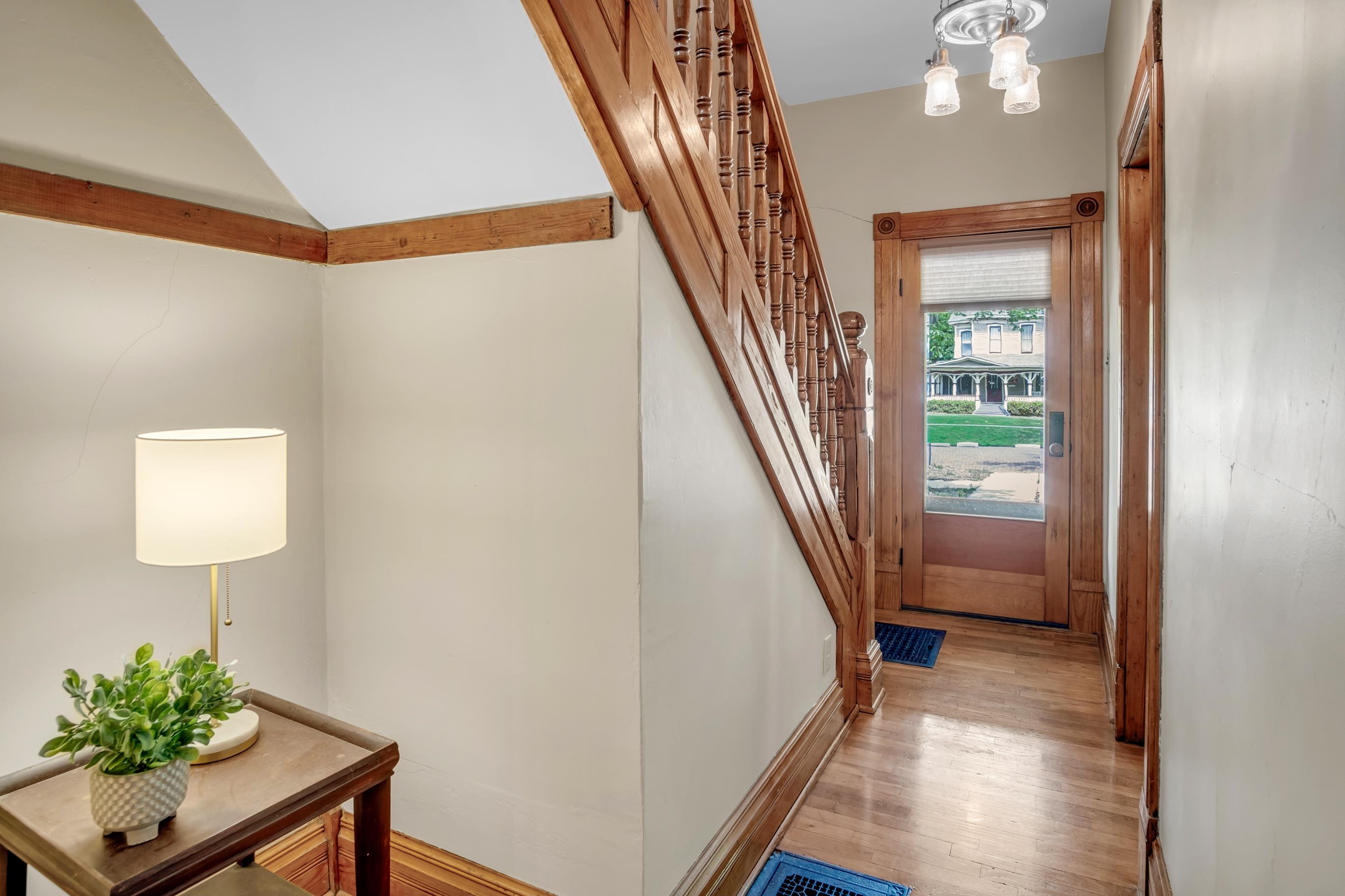 309 E 4th Street Newton KS 67114