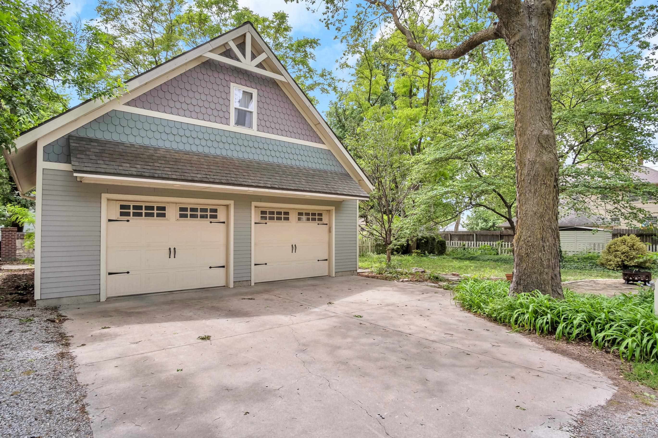 309 E 4th Street Newton KS 67114