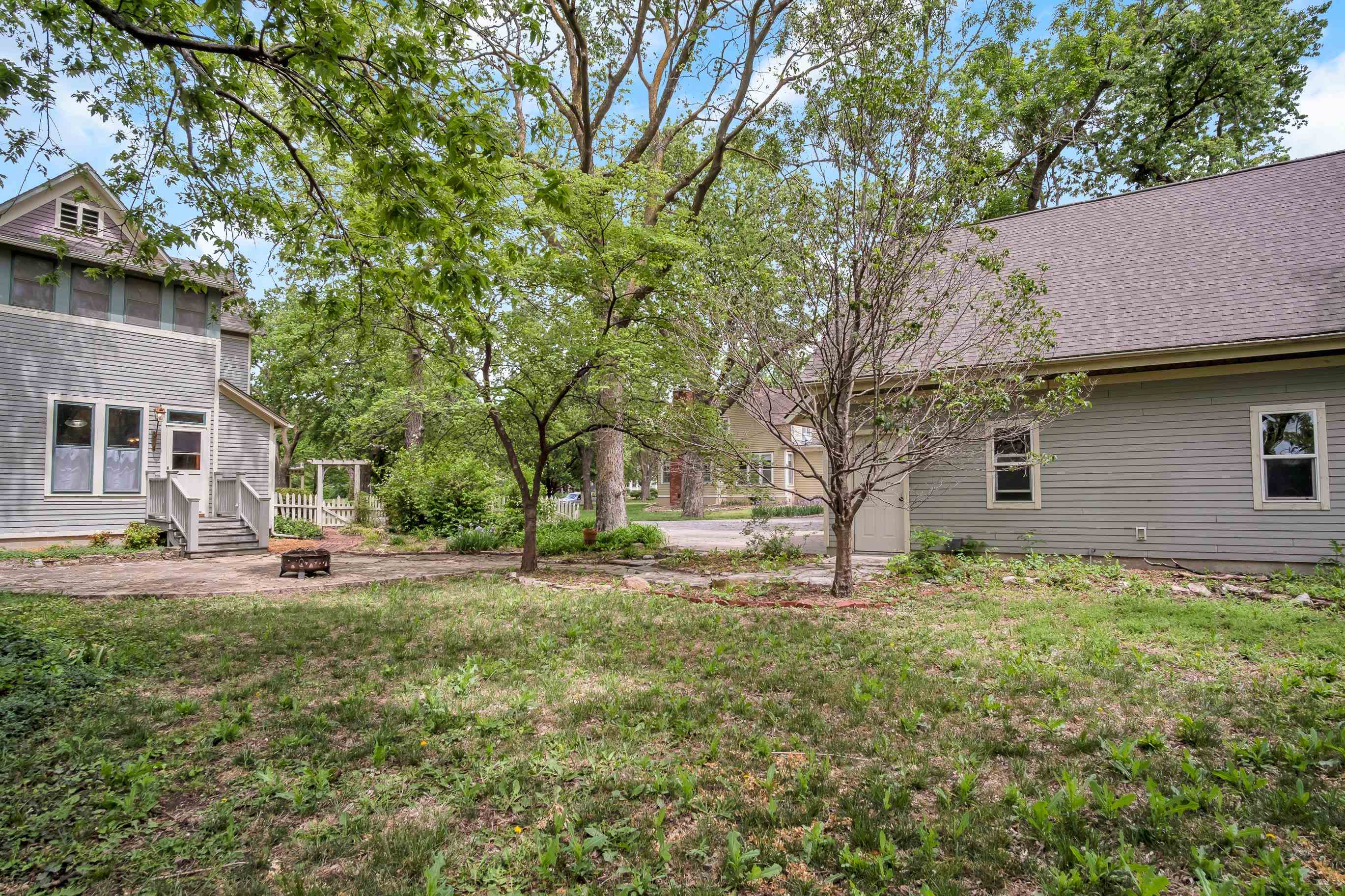 309 E 4th Street Newton KS 67114