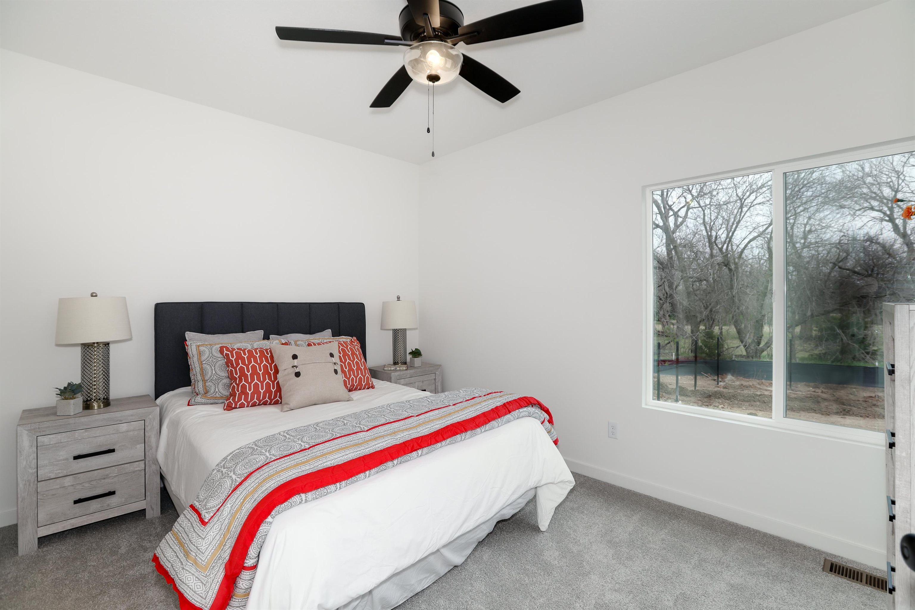 5360 N Pinecrest Street Bel Aire KS 67220