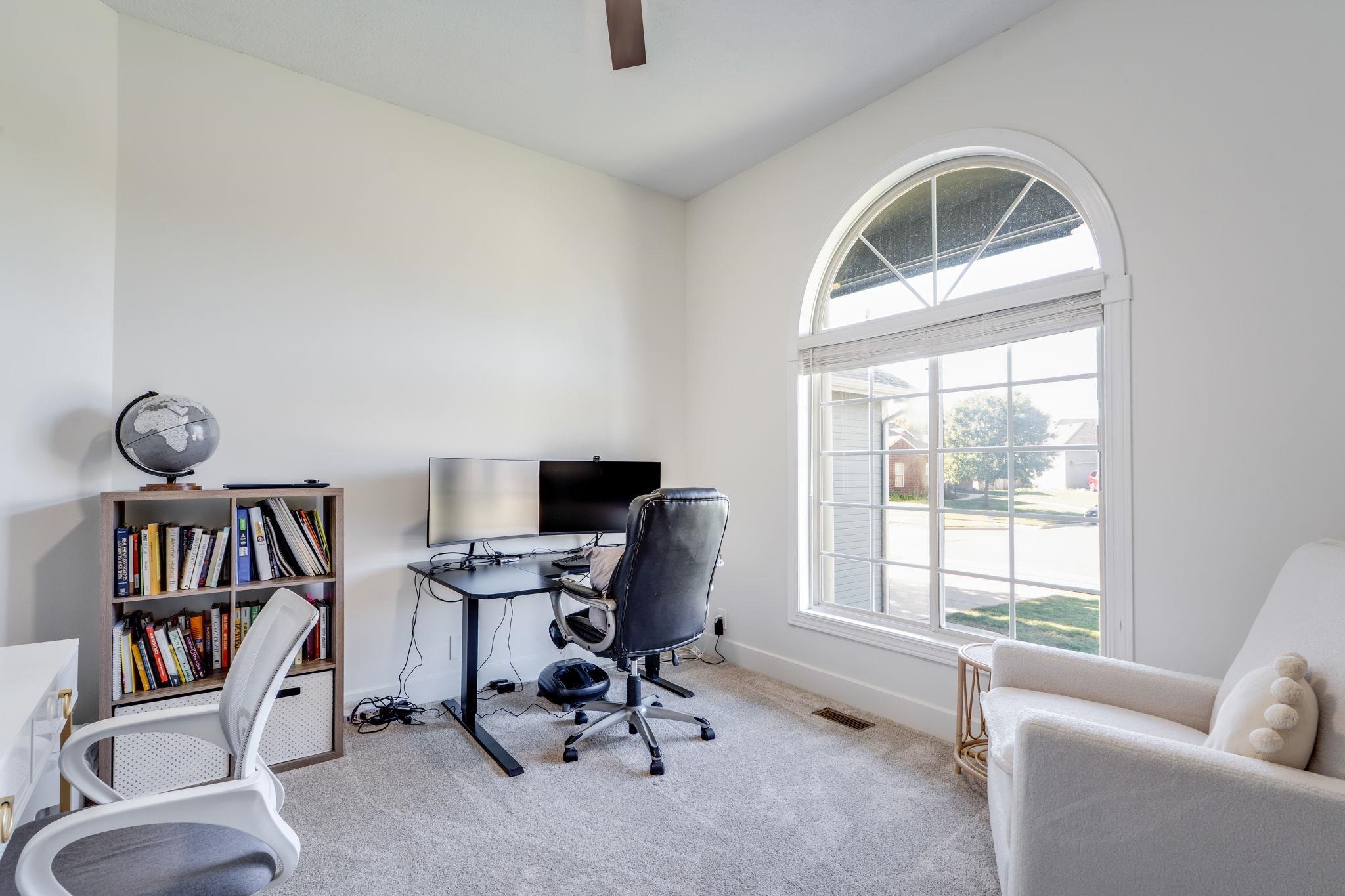 4460 N Rushwood Street Bel Aire KS 67226-1475