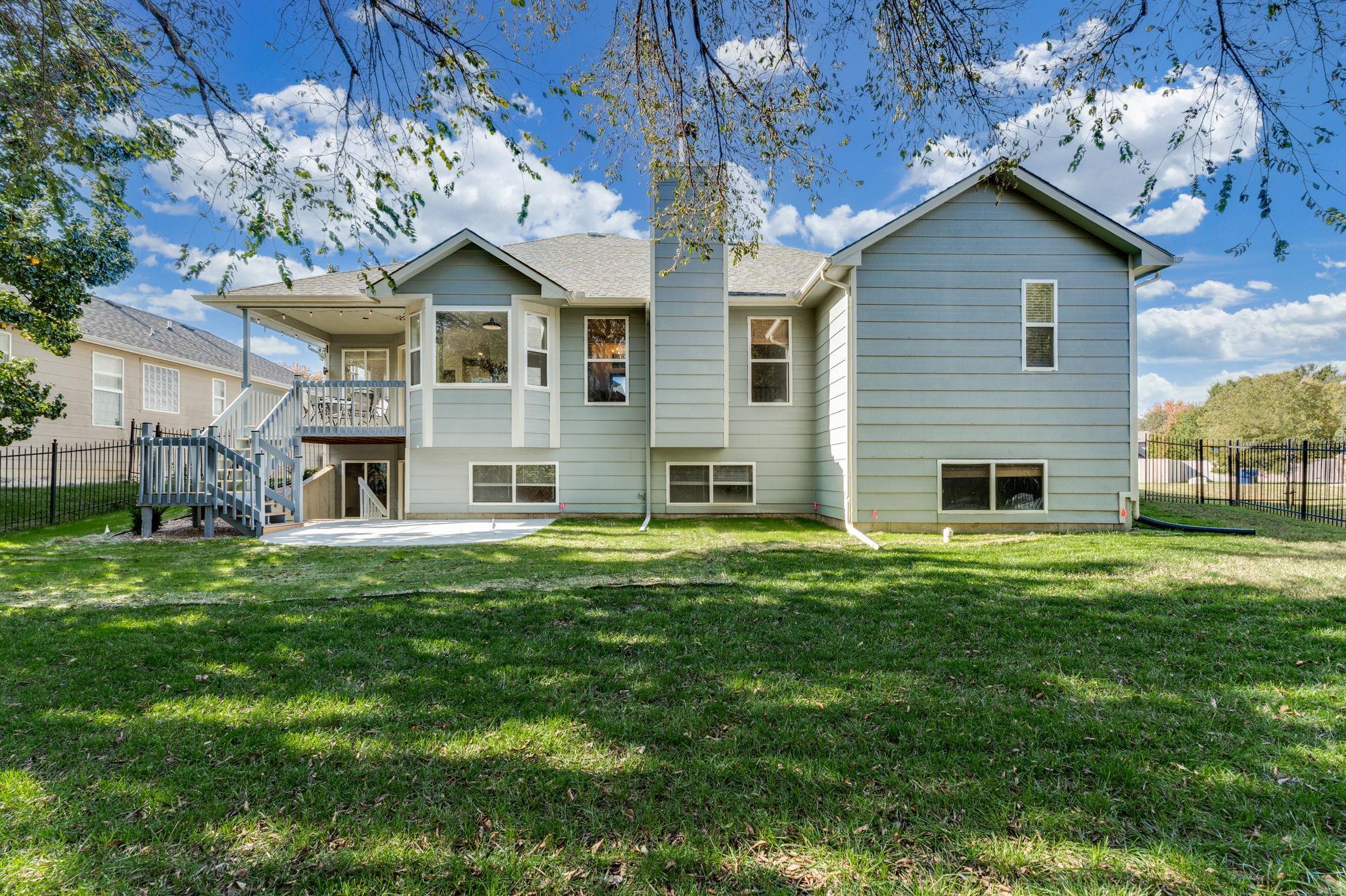 4460 N Rushwood Street Bel Aire KS 67226-1475