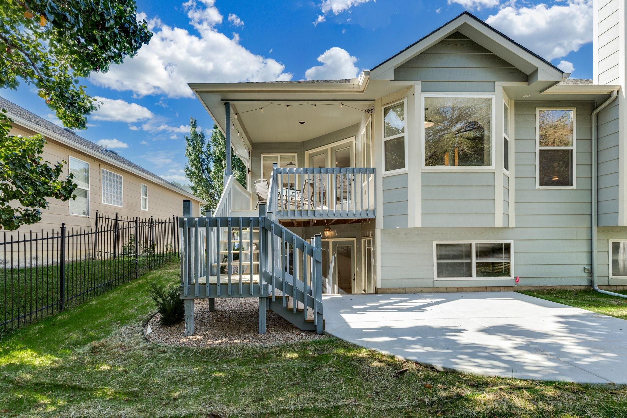 4460 N Rushwood Street Bel Aire KS 67226-1475