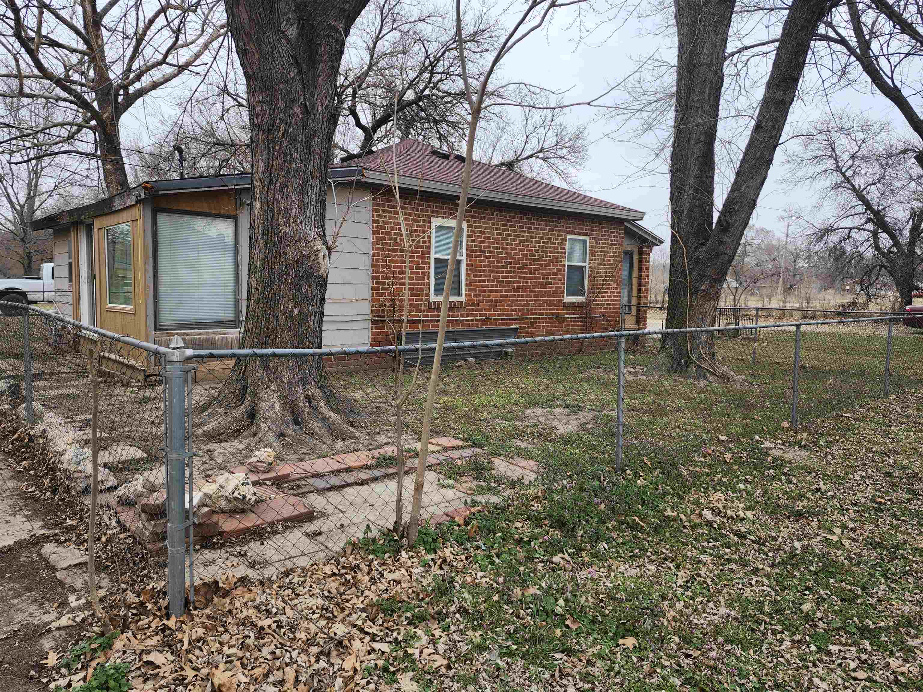 201 S 10th Street Arkansas City KS 67005