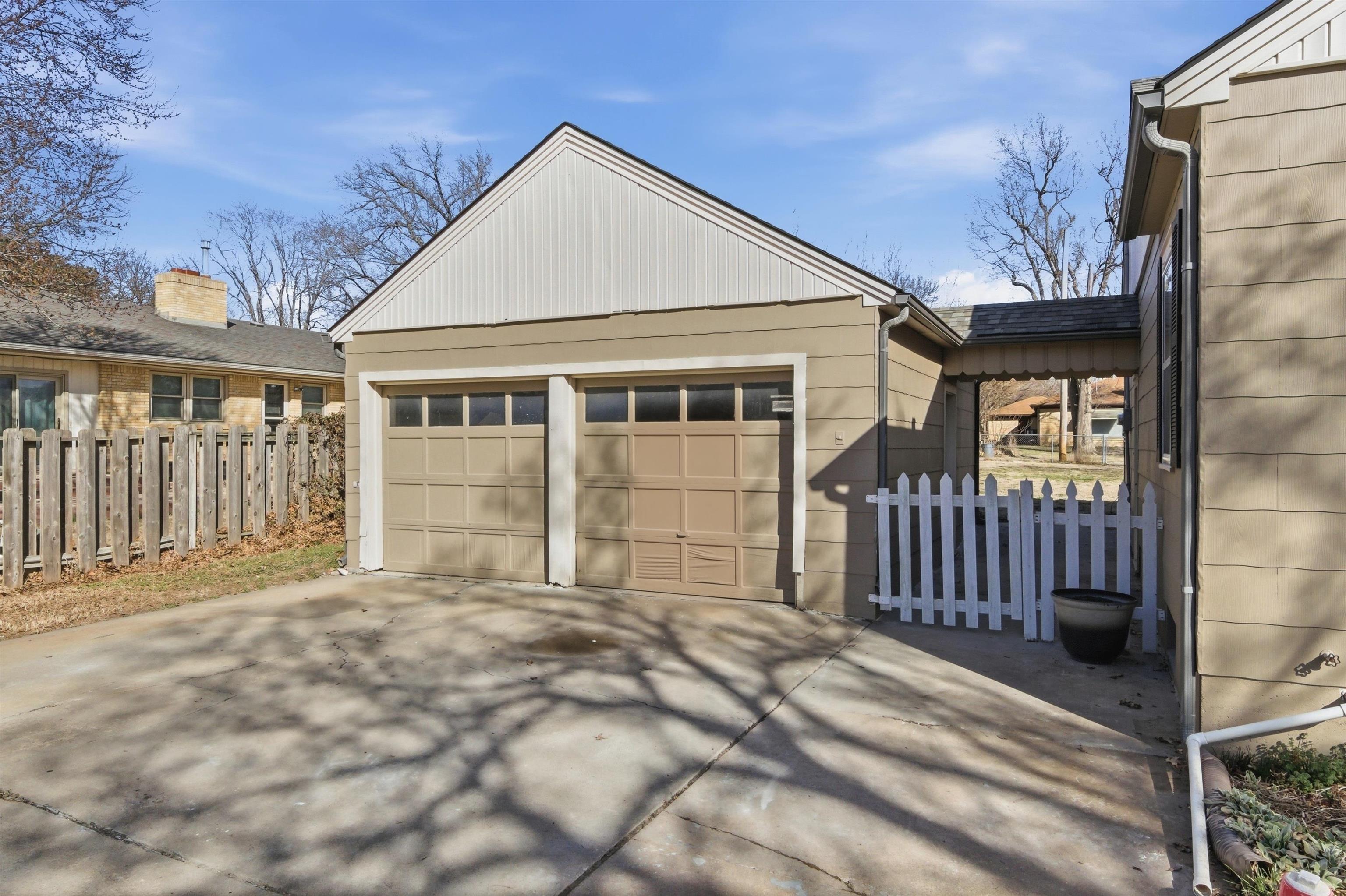 1606 Highland Drive Augusta KS 67010