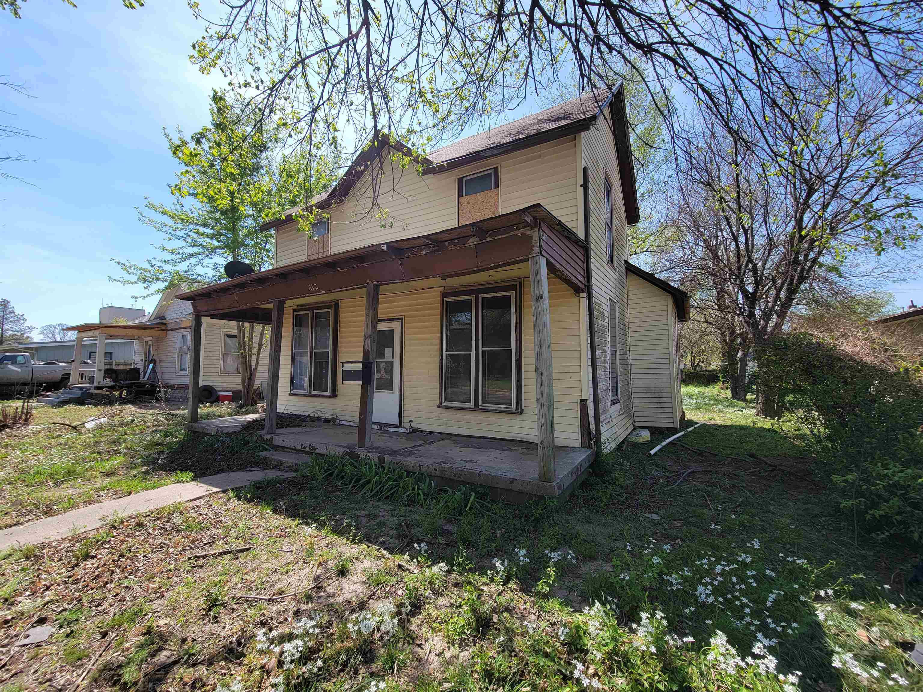 612 N C Street Wellington KS 67152