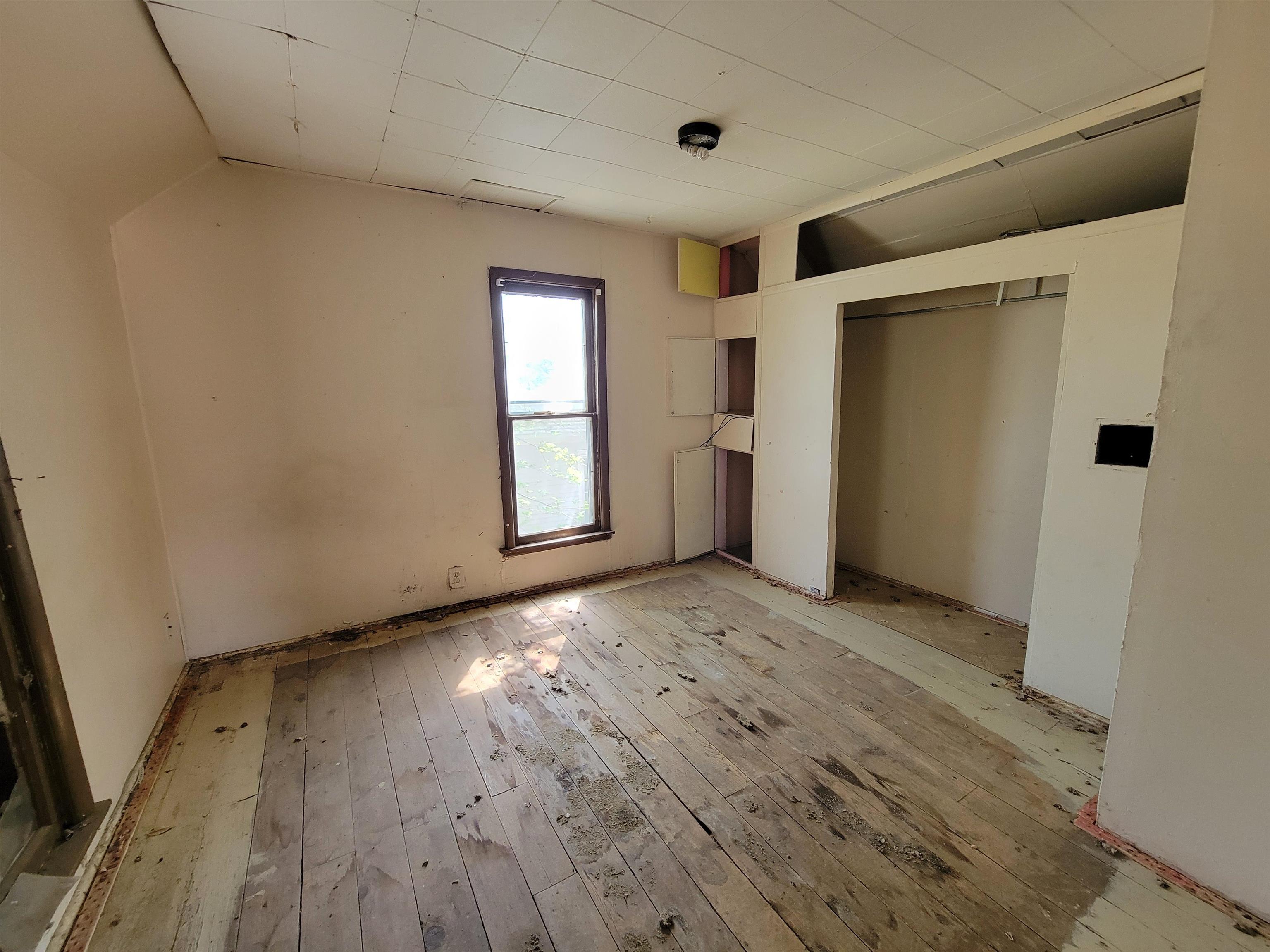 612 N C Street Wellington KS 67152