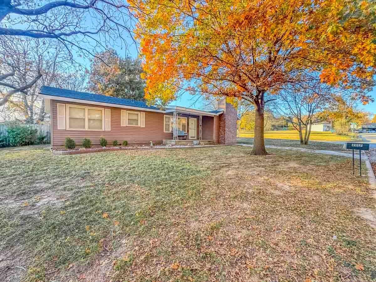 2017 N A Street Arkansas City KS 67005