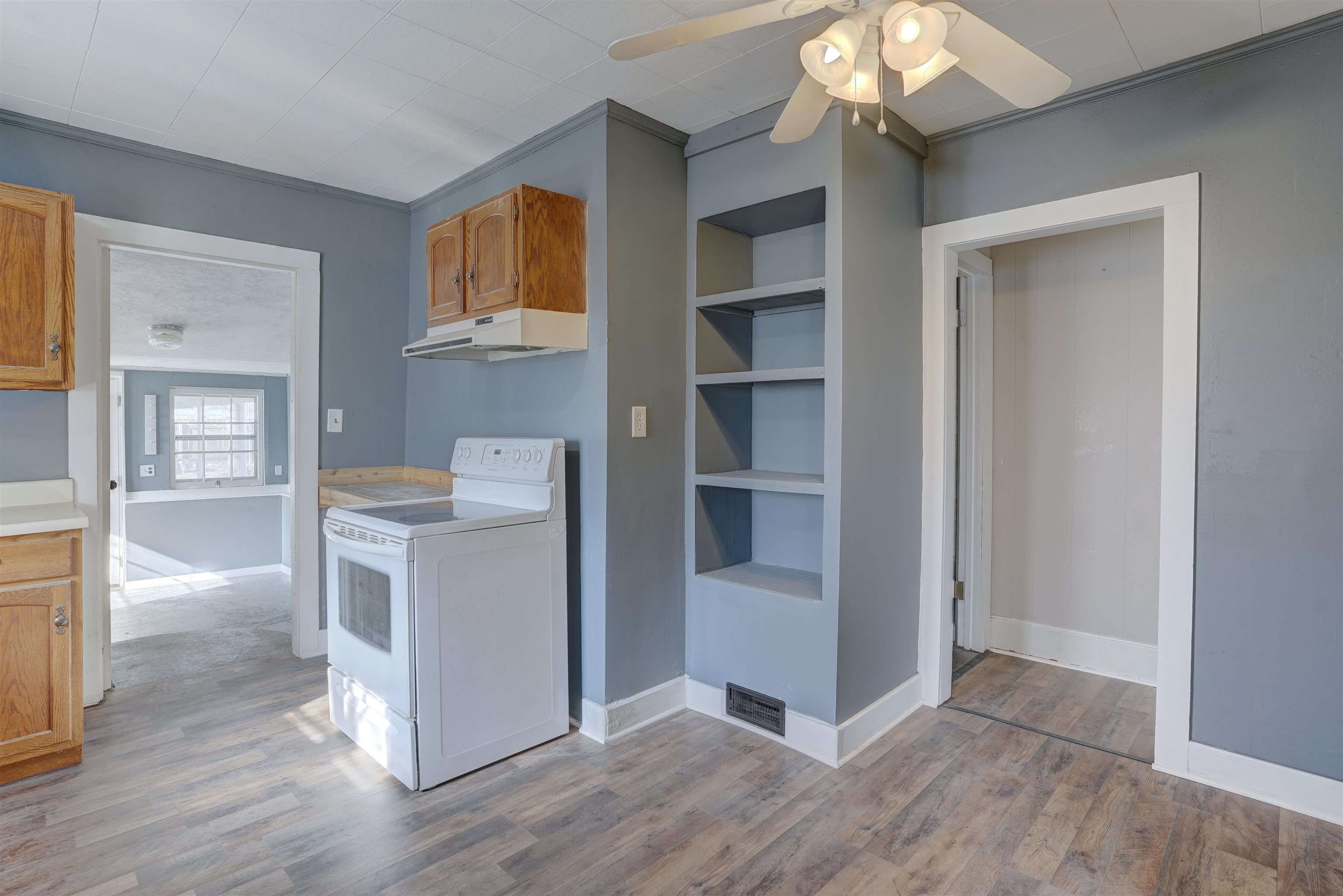 1905 Loomis Street Winfield KS 67156
