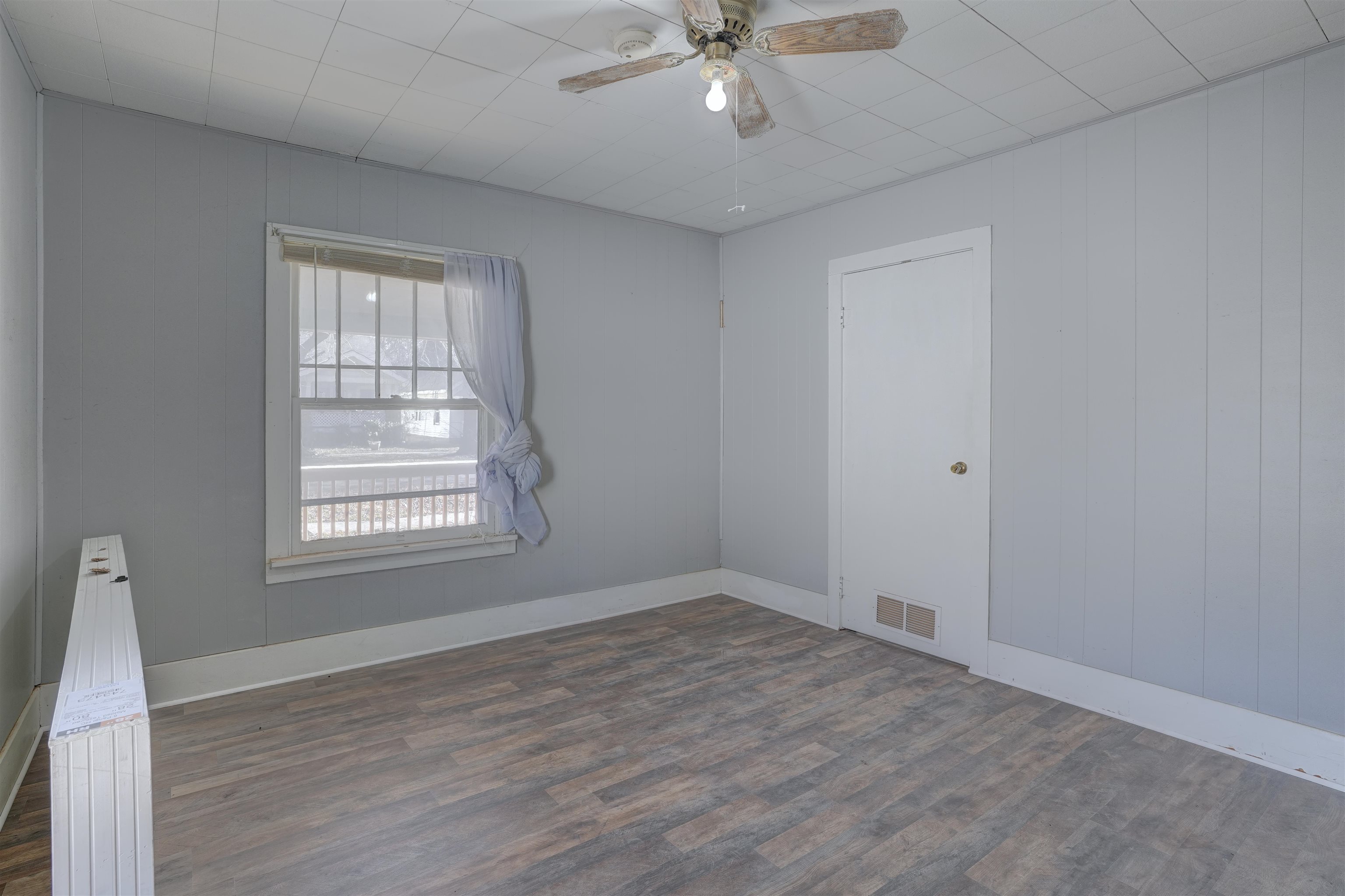 1905 Loomis Street Winfield KS 67156
