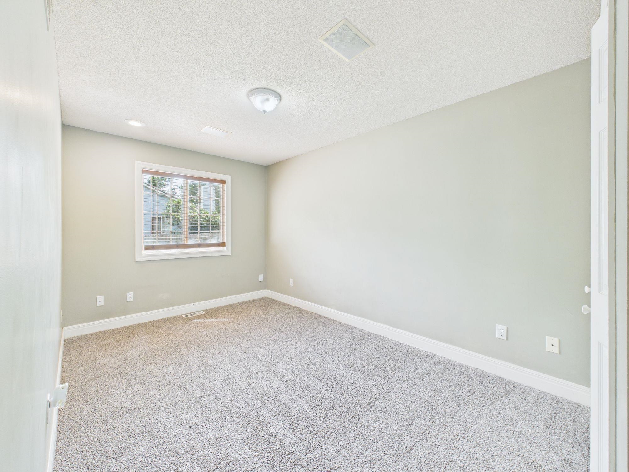 6560 N Tarrytown Street Park City KS 67219