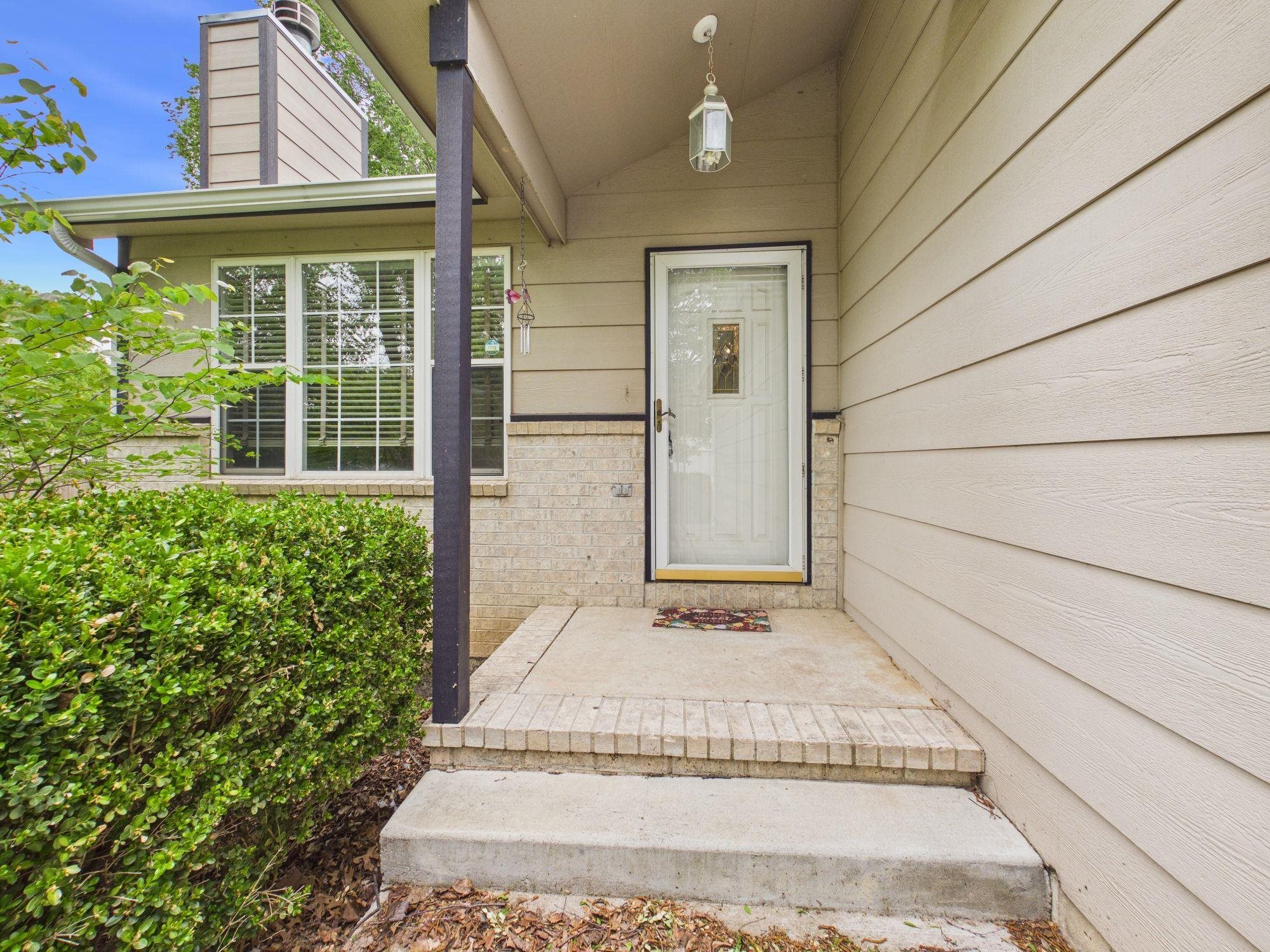 6560 N Tarrytown Street Park City KS 67219