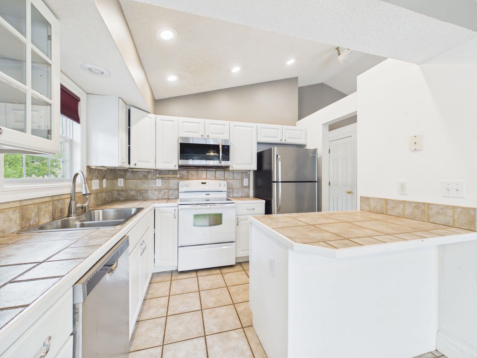 6560 N Tarrytown Street Park City KS 67219