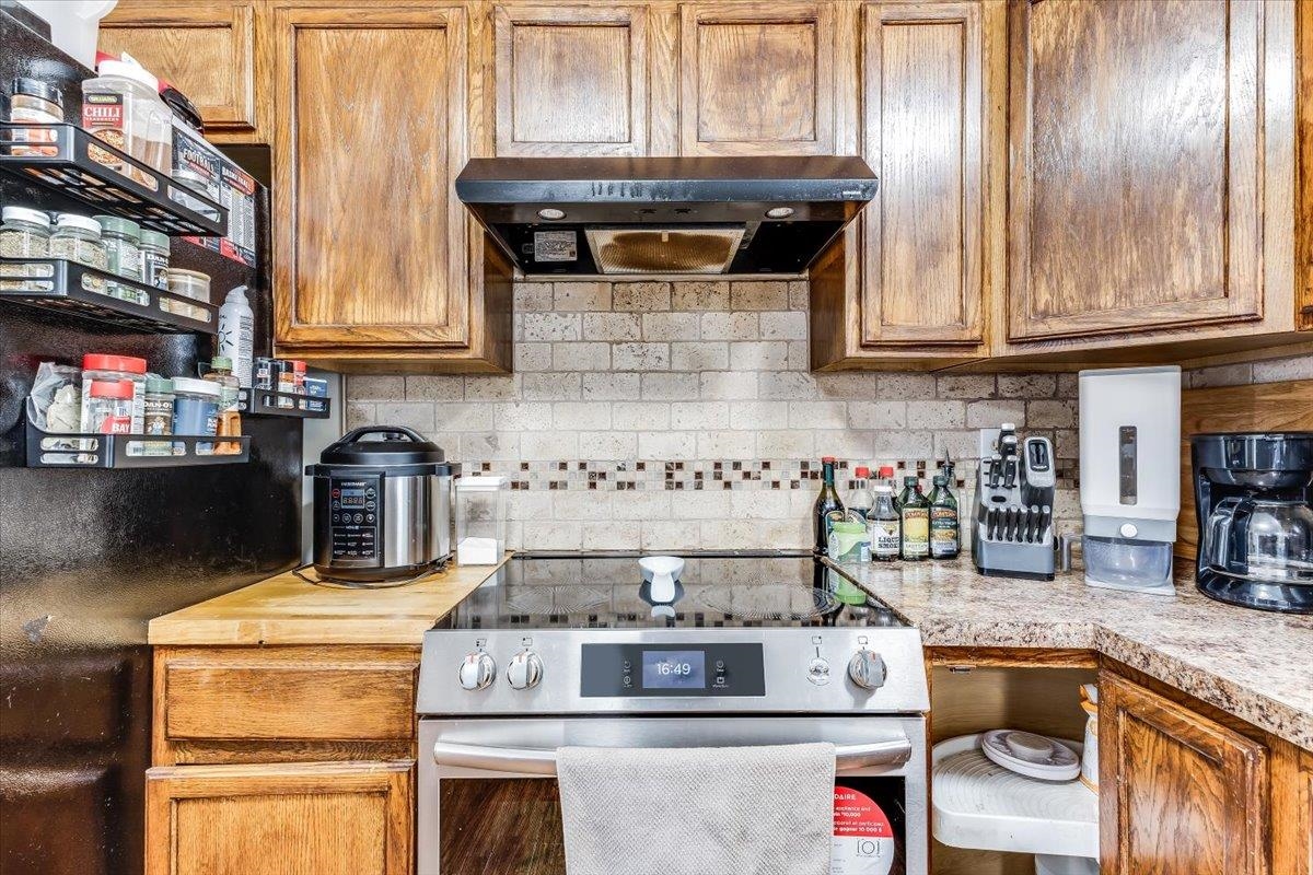 202 N Nevada Circle Wichita KS 67212