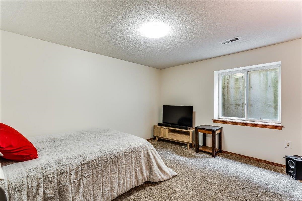 202 N Nevada Circle Wichita KS 67212