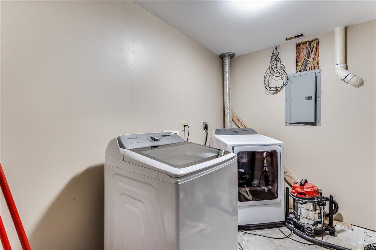 202 N Nevada Circle Wichita KS 67212
