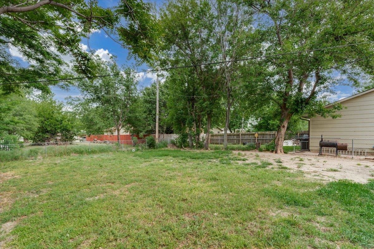 202 N Nevada Circle Wichita KS 67212