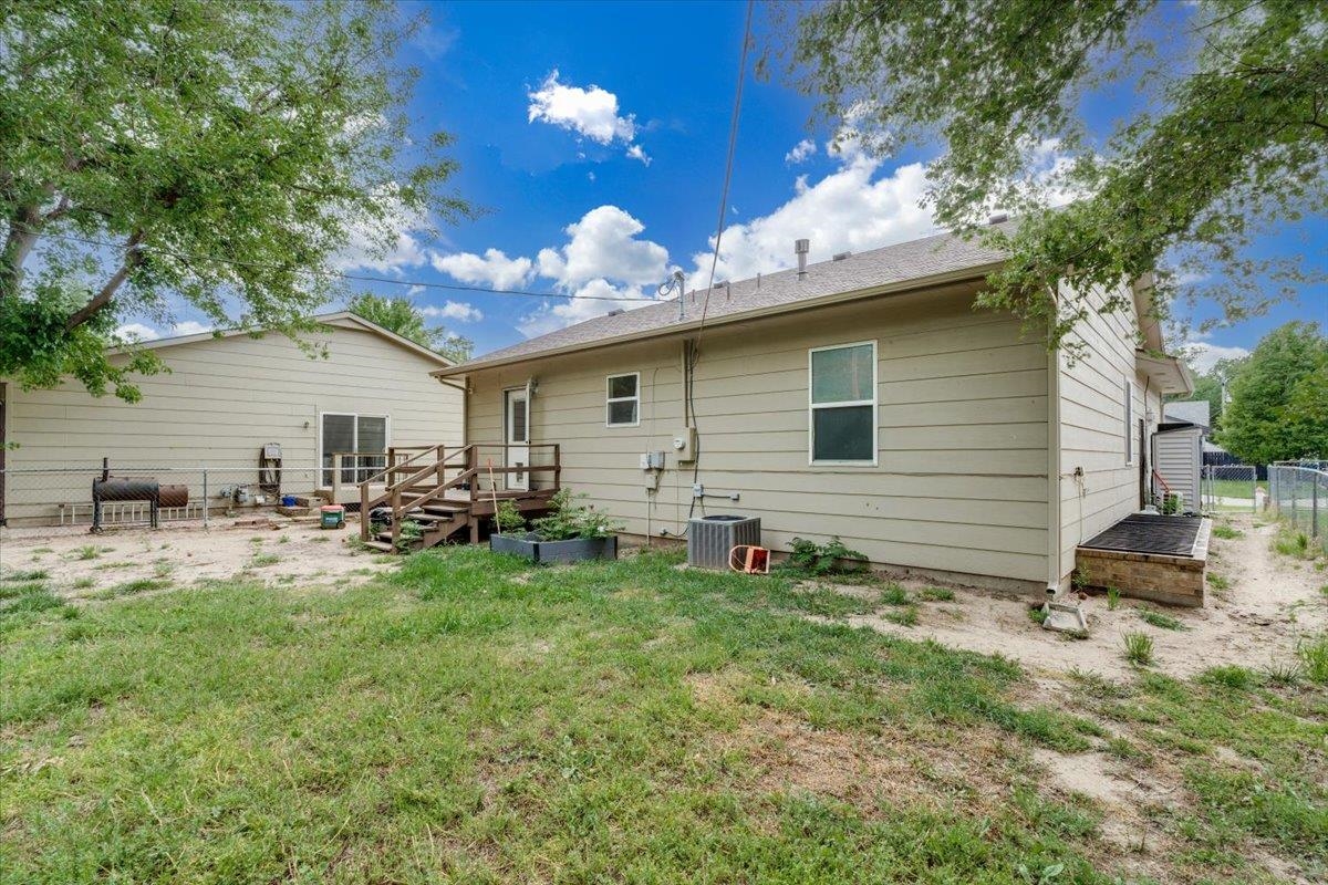 202 N Nevada Circle Wichita KS 67212