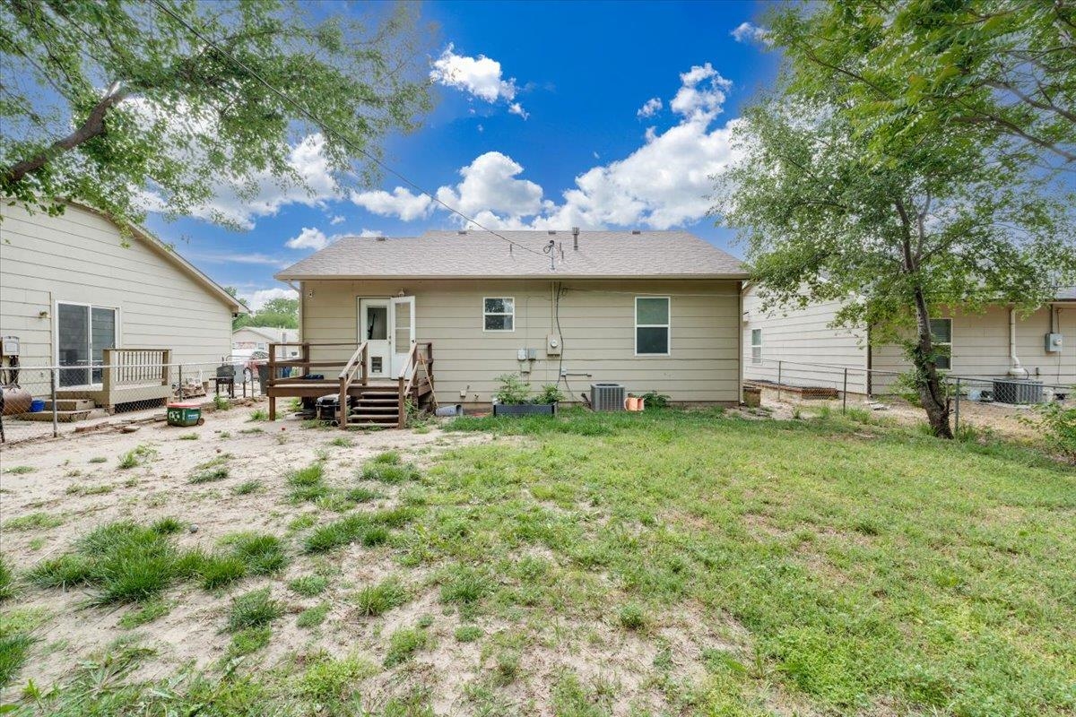 202 N Nevada Circle Wichita KS 67212