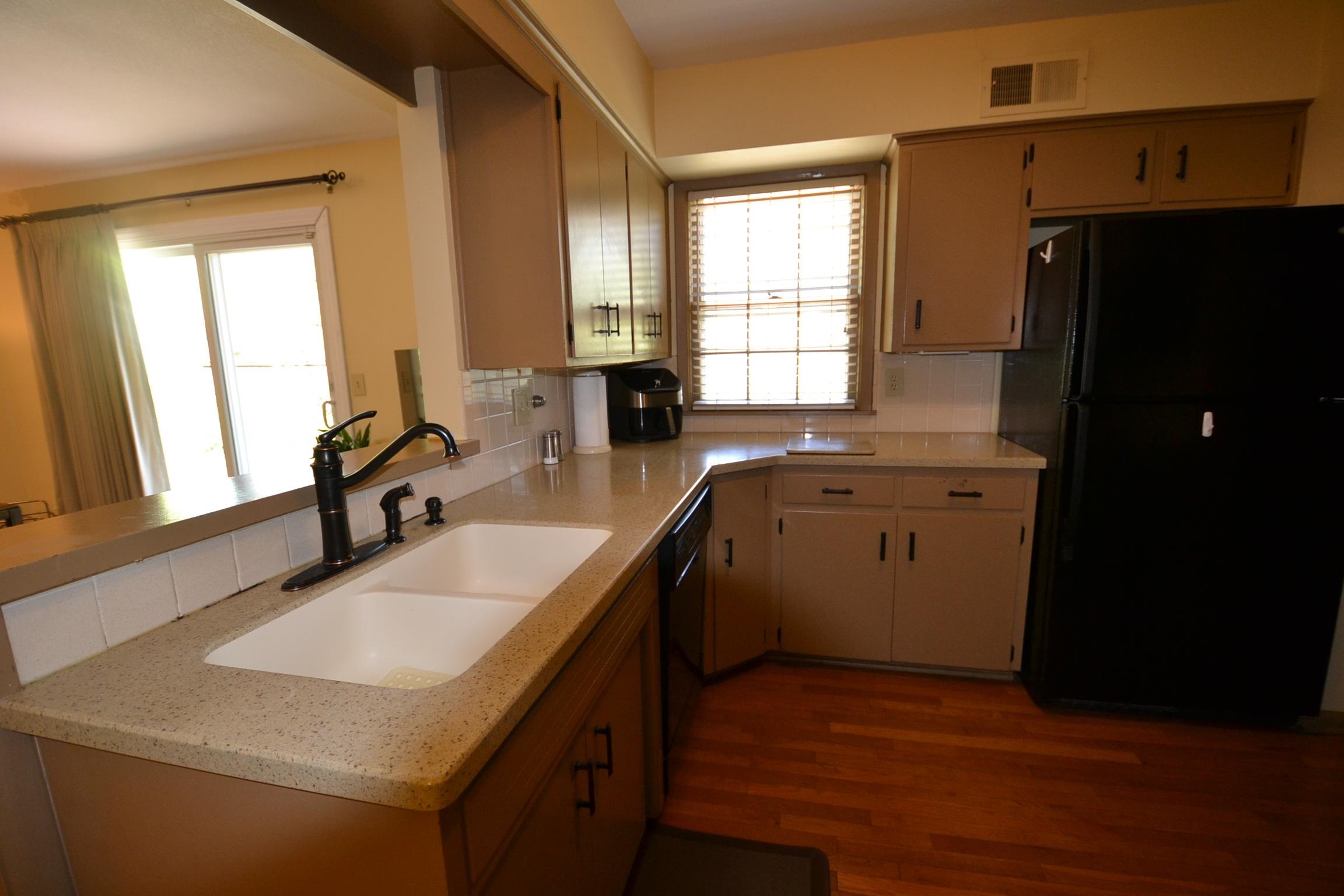 508 N Saint James Place Wichita KS 67206