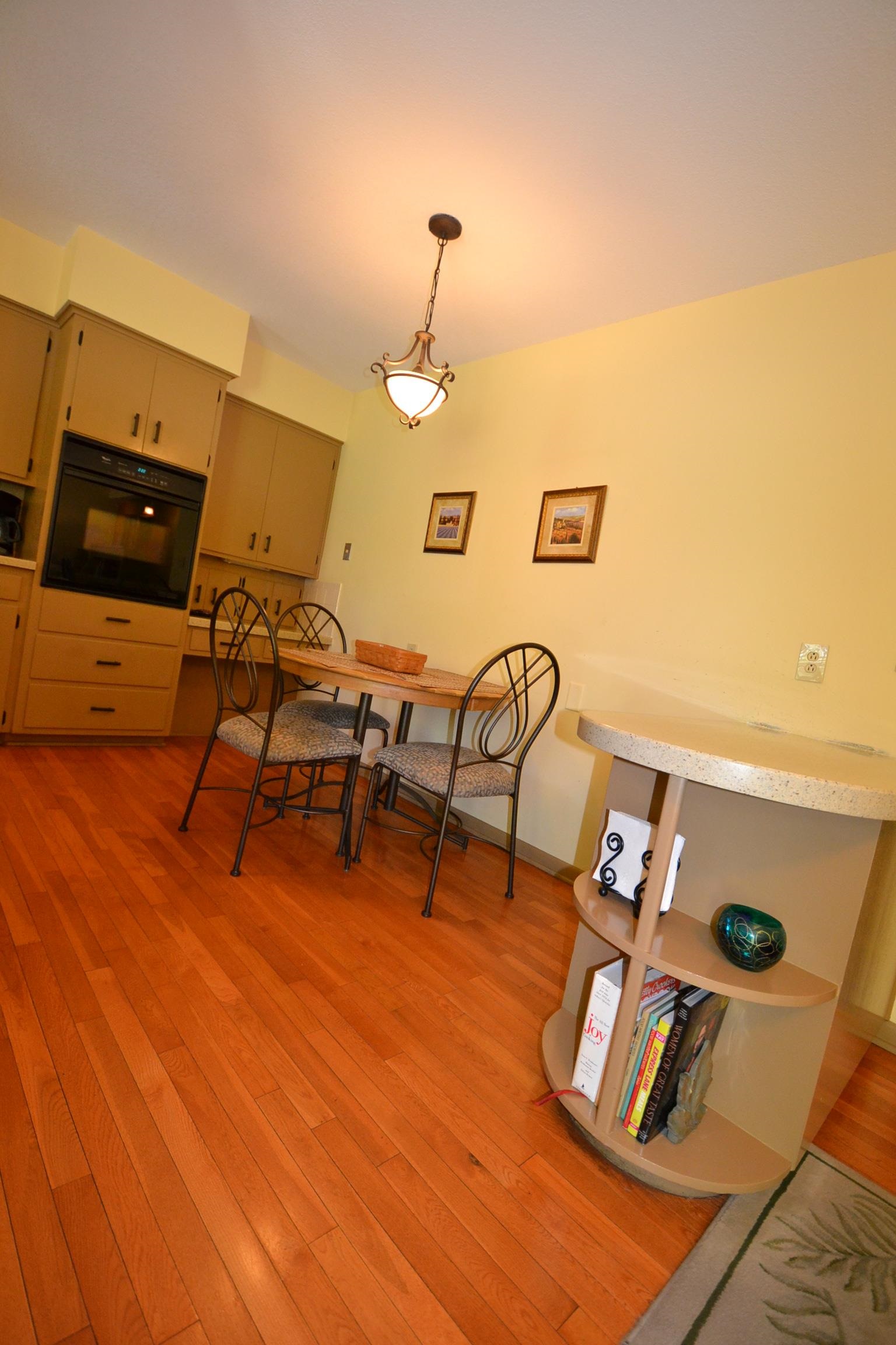 508 N Saint James Place Wichita KS 67206