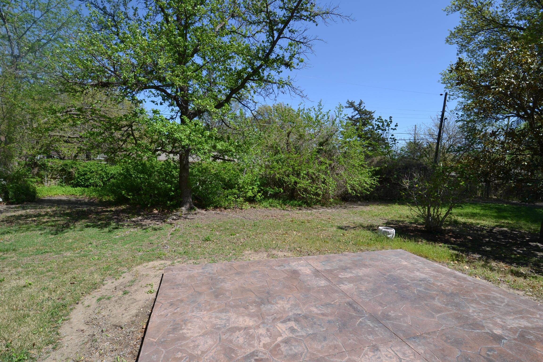508 N Saint James Place Wichita KS 67206