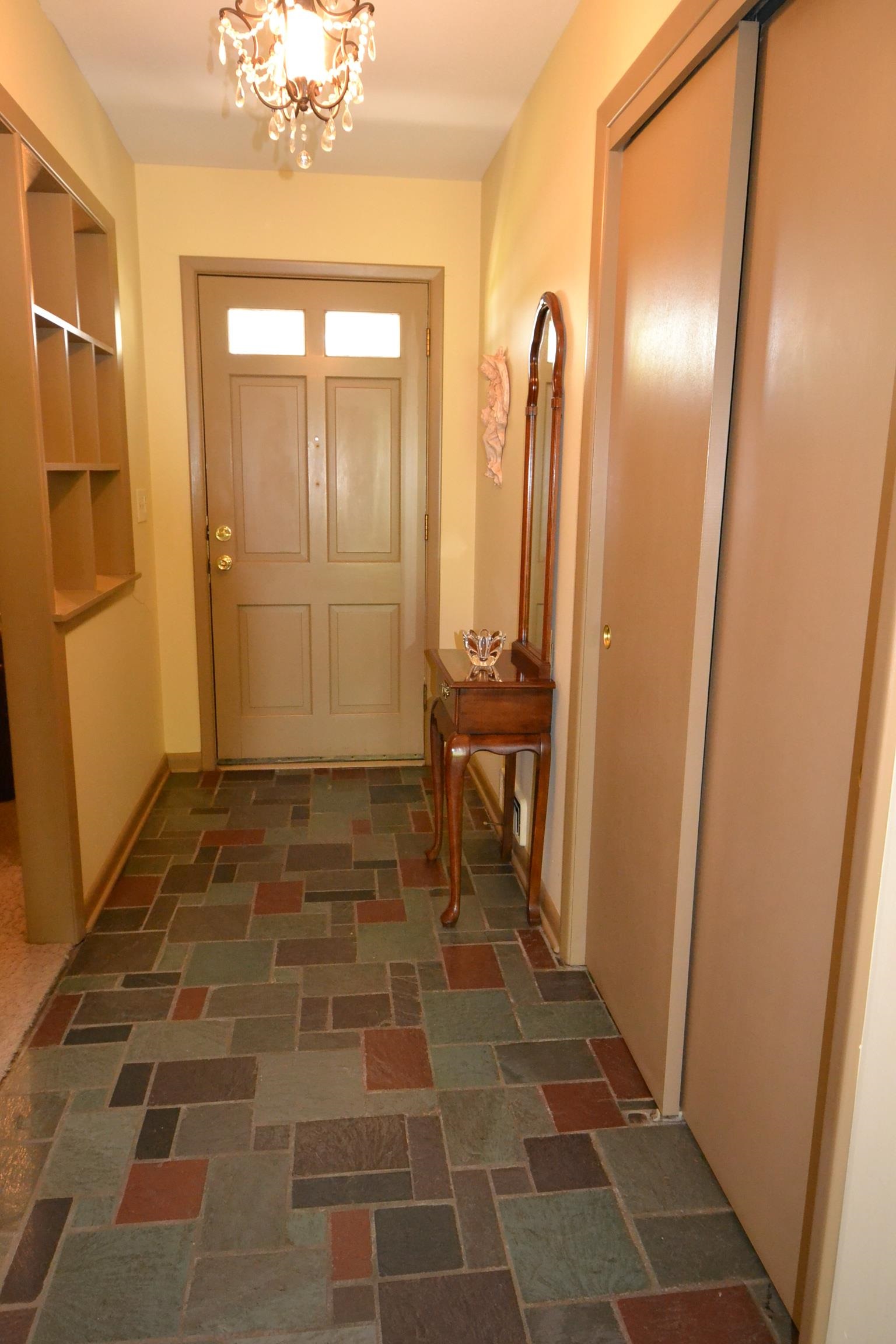 508 N Saint James Place Wichita KS 67206