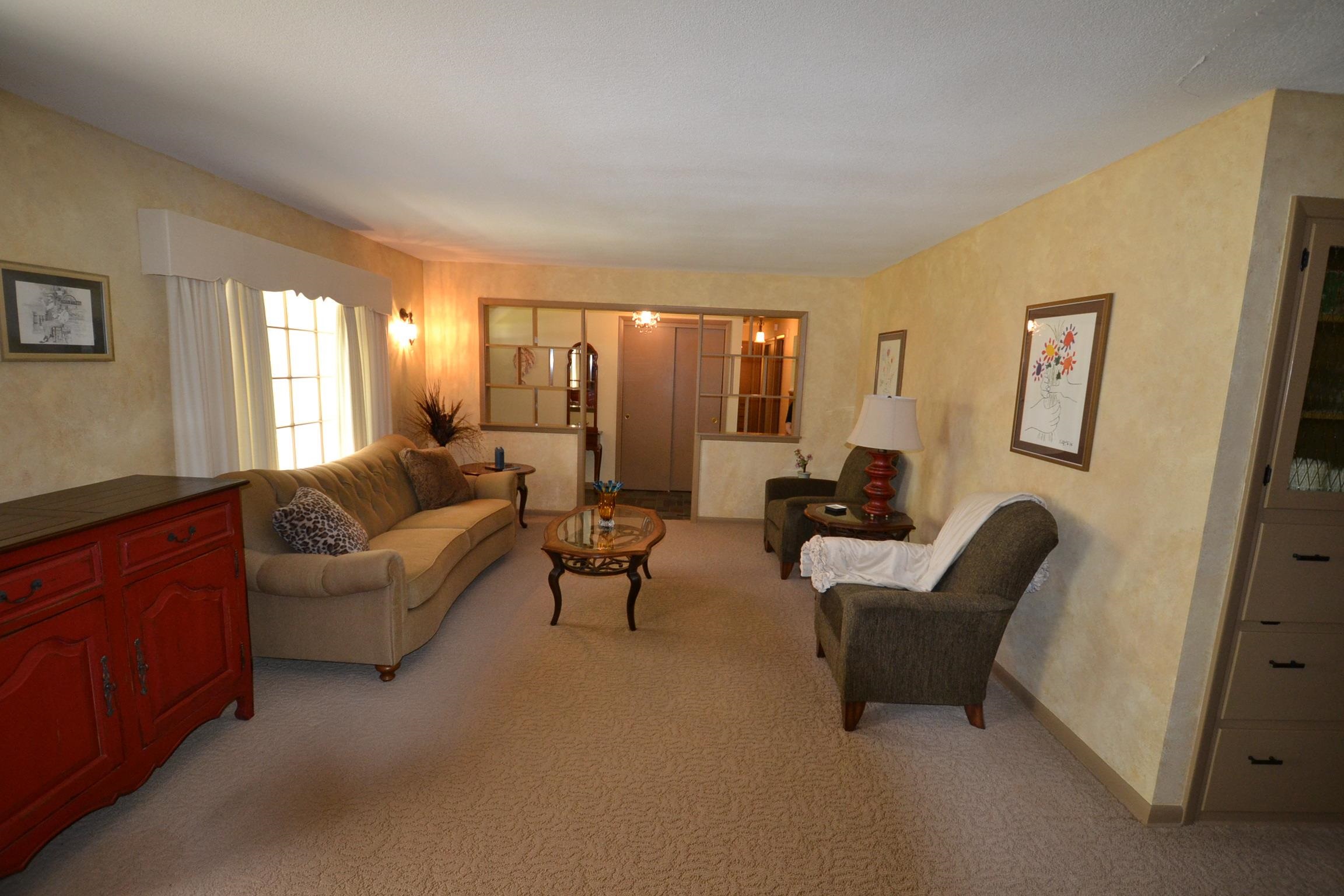 508 N Saint James Place Wichita KS 67206