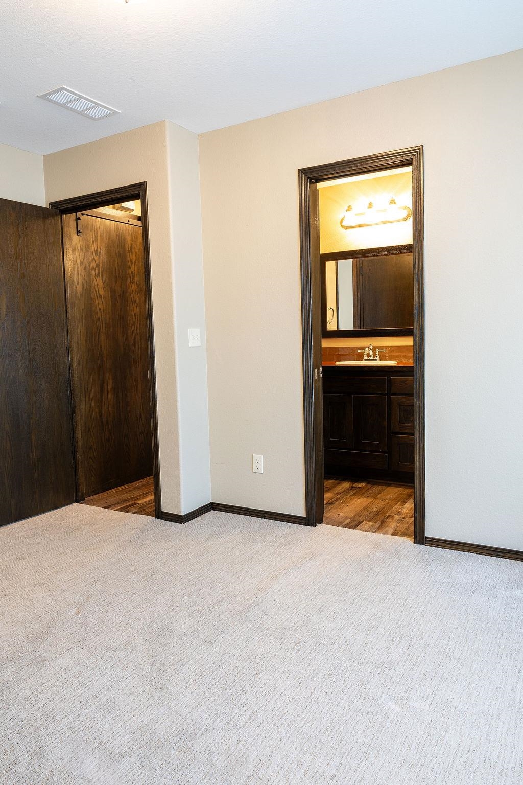 606 N Emporia El Dorado KS 67042