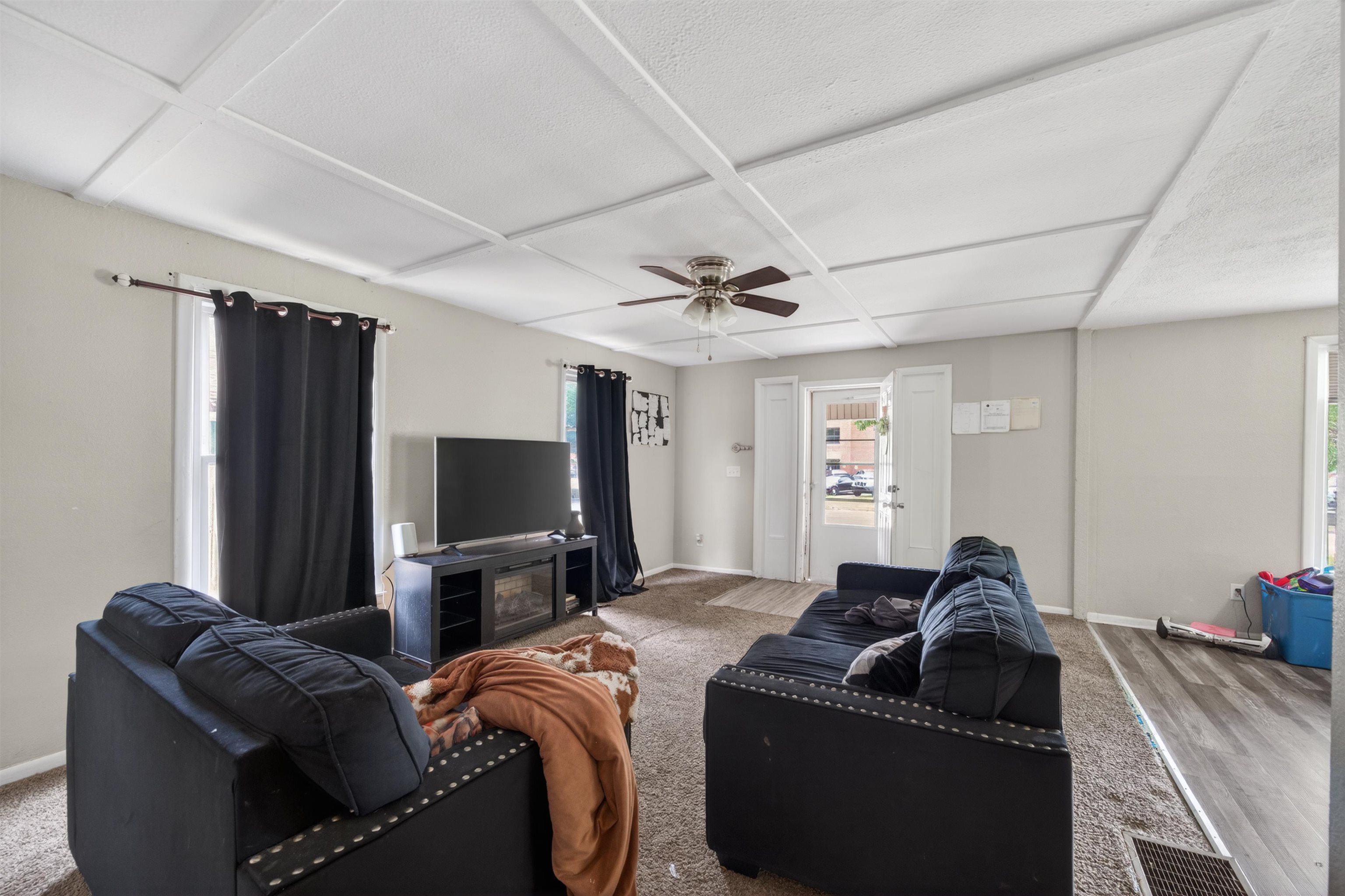 1423 S Market Wichita KS 67211
