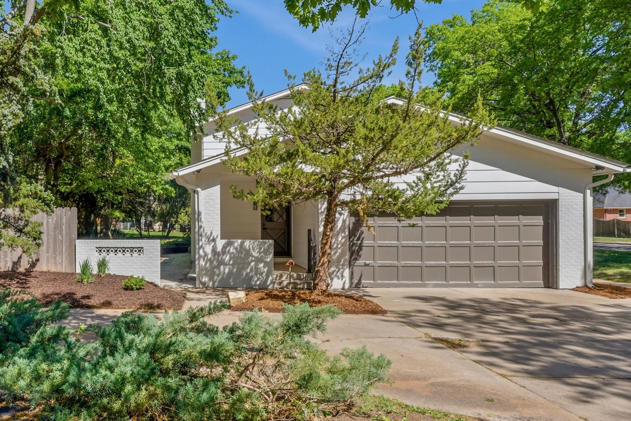 251 N Post Oak Road Wichita KS 67206