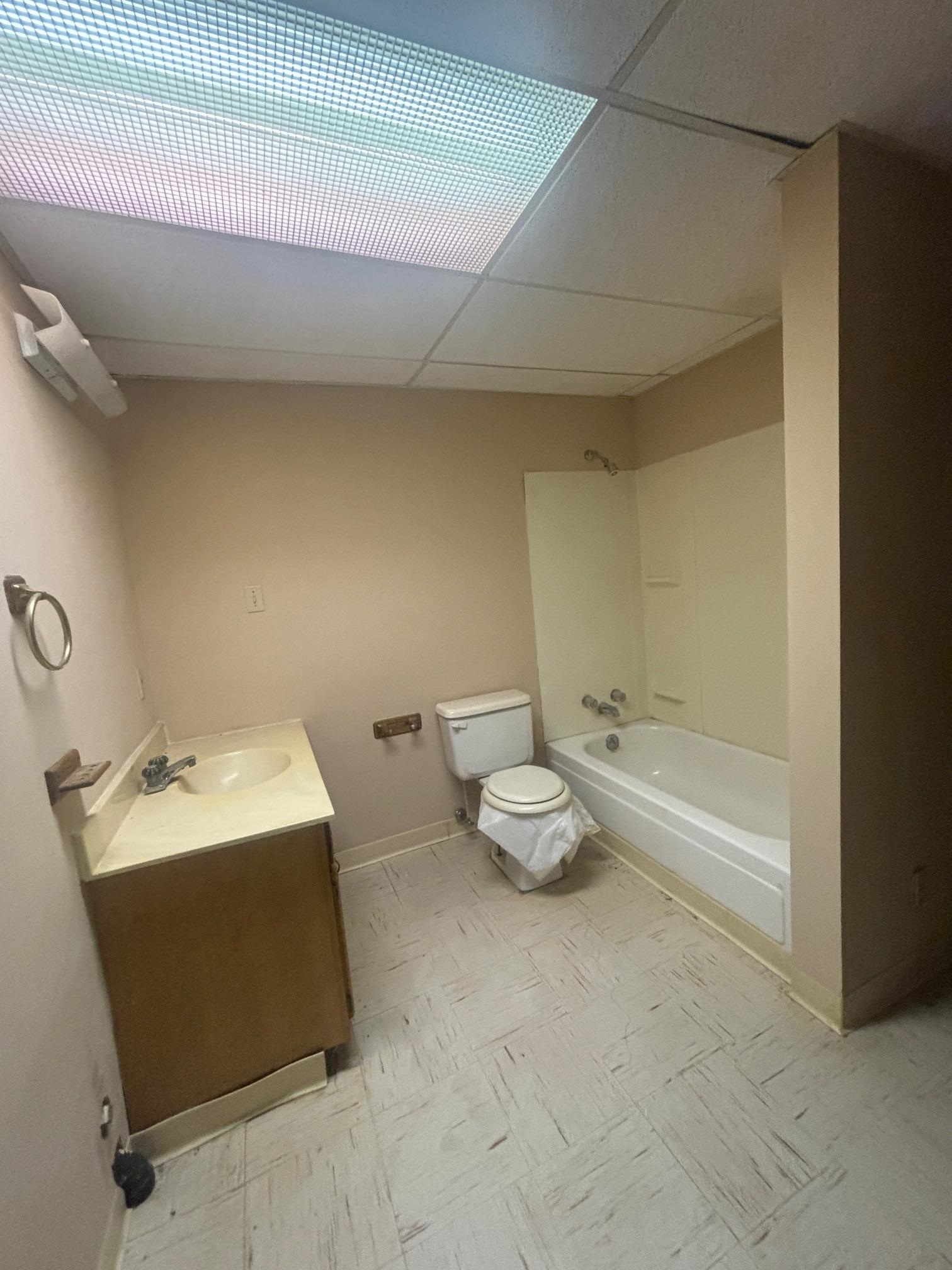 1406 W 29th S Wichita KS 67217